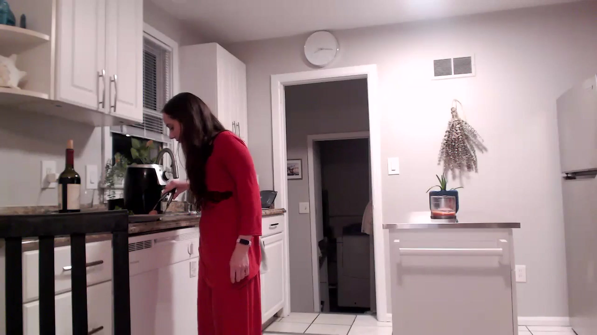 Gallery image thumbnail from Lust_4_Life's myfreecams stream on, 11/03/2023, 24:17 image 16 of 20