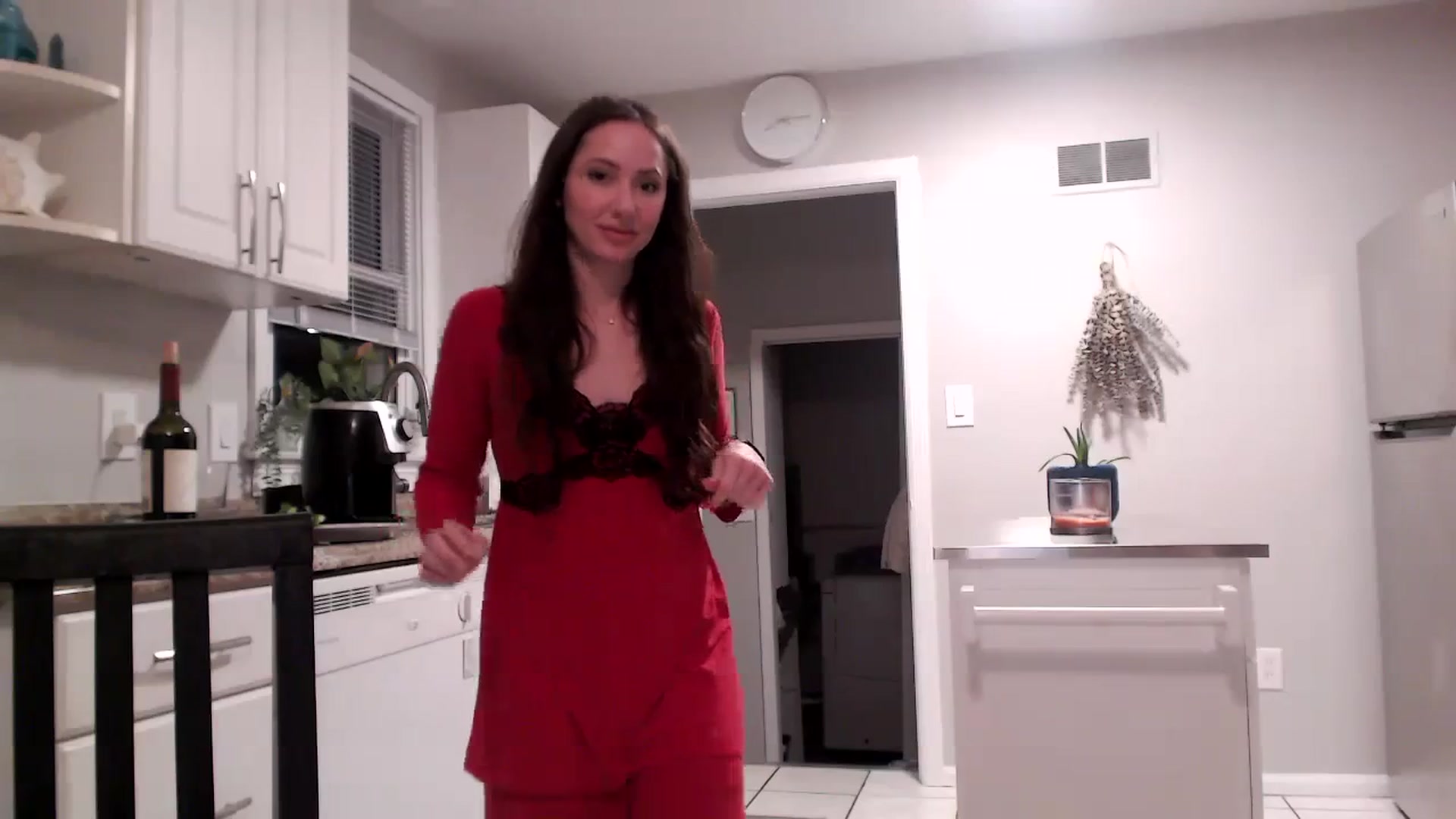 Gallery image thumbnail from Lust_4_Life's myfreecams stream on, 11/03/2023, 24:17 image 14 of 20