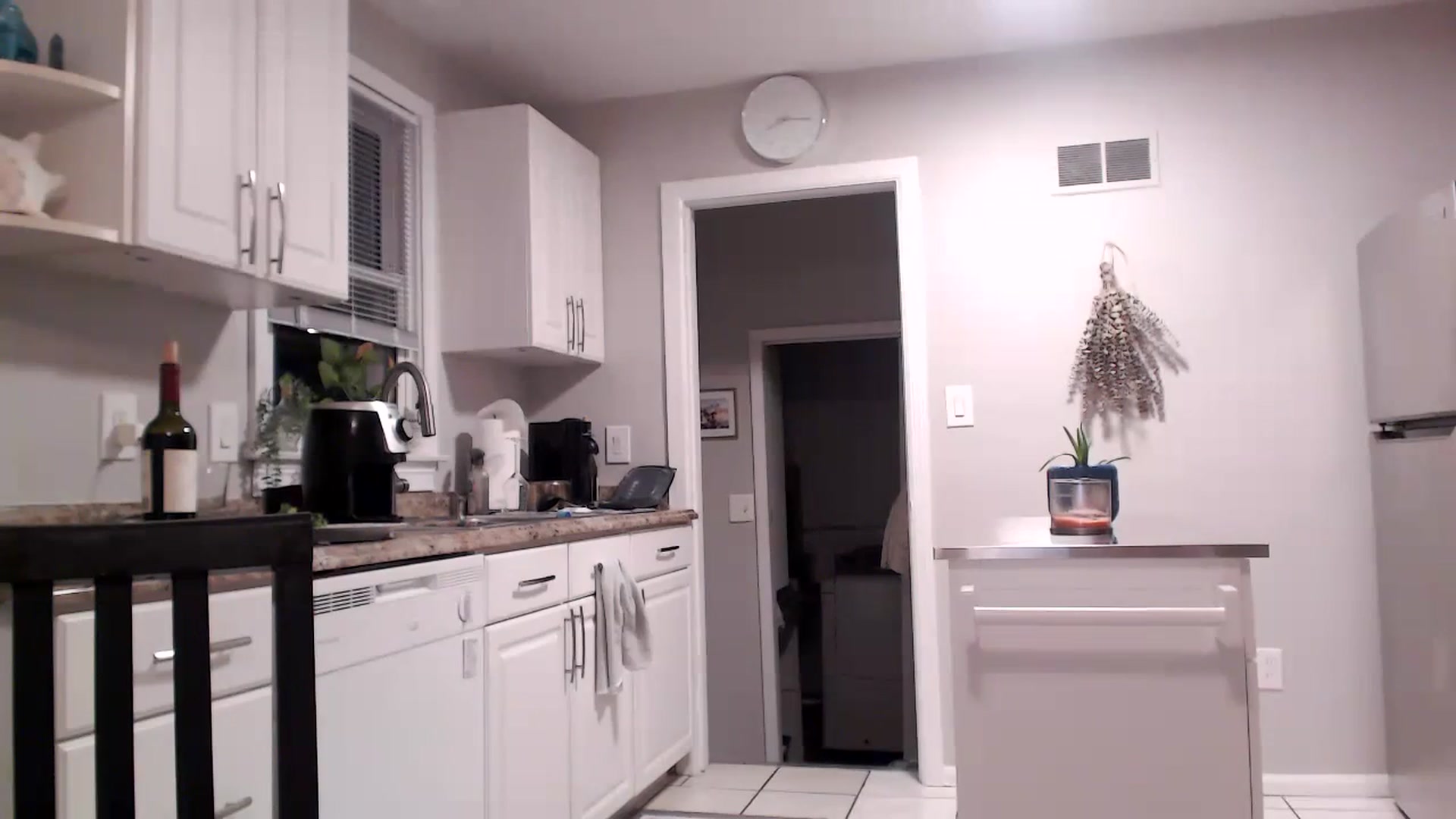 Gallery image thumbnail from Lust_4_Life's myfreecams stream on, 11/03/2023, 24:17 image 15 of 20