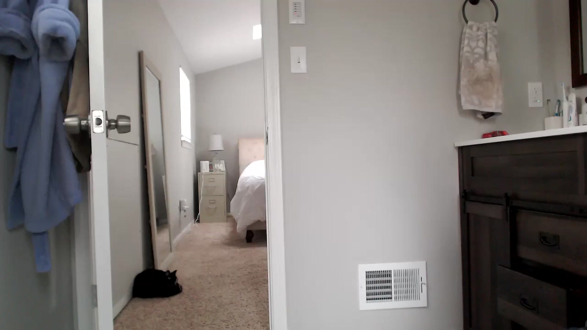 Gallery image thumbnail from Lust_4_Life's myfreecams stream on, 11/04/2023, 20:25 image 9 of 20