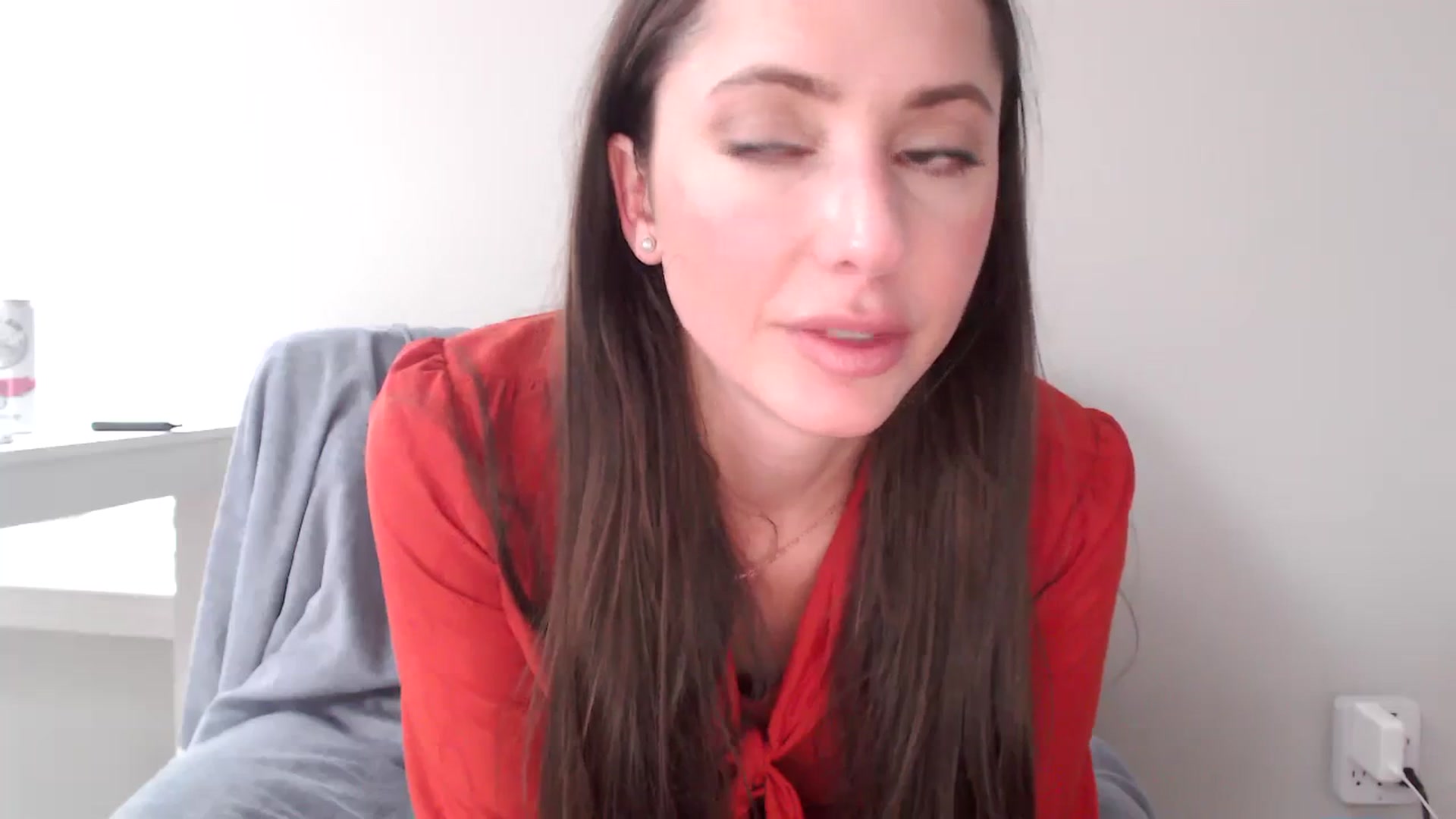Gallery image thumbnail from Lust_4_Life's myfreecams stream on, 11/04/2023, 20:25 image 5 of 20