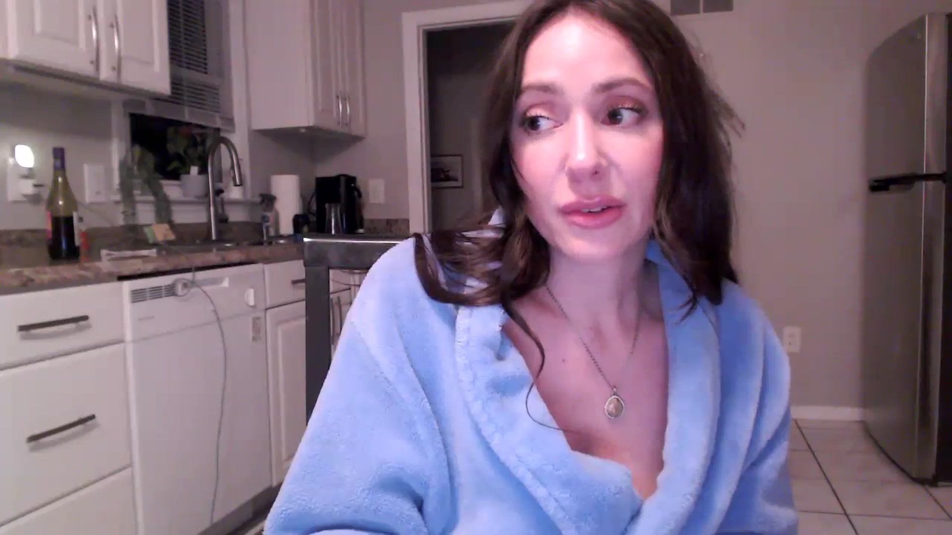 Gallery image thumbnail from Lust_4_Life's myfreecams stream on, 11/09/2023, 01:02 image 17 of 20