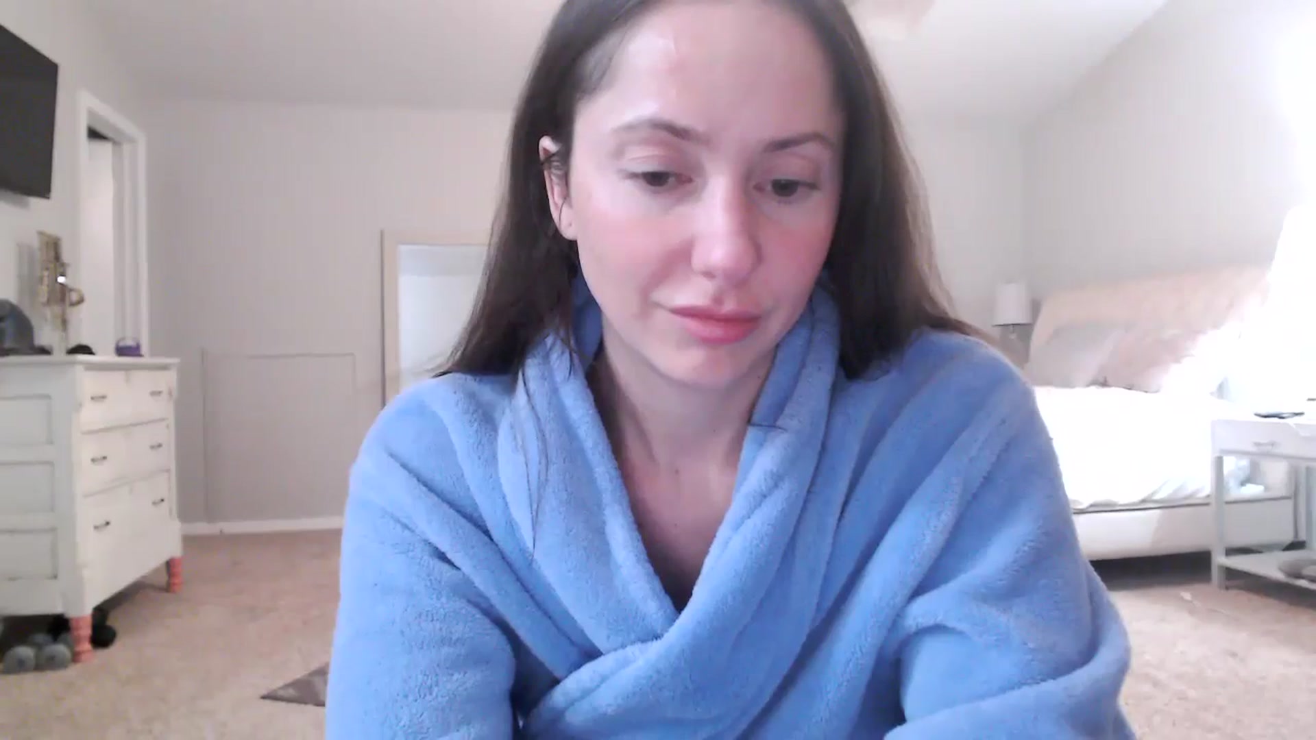 Gallery image thumbnail from Lust_4_Life's myfreecams stream on, 11/21/2023, 02:44 image 5 of 20