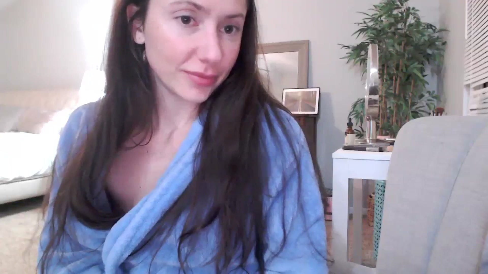 Gallery image thumbnail from Lust_4_Life's myfreecams stream on, 11/21/2023, 02:44 image 9 of 20