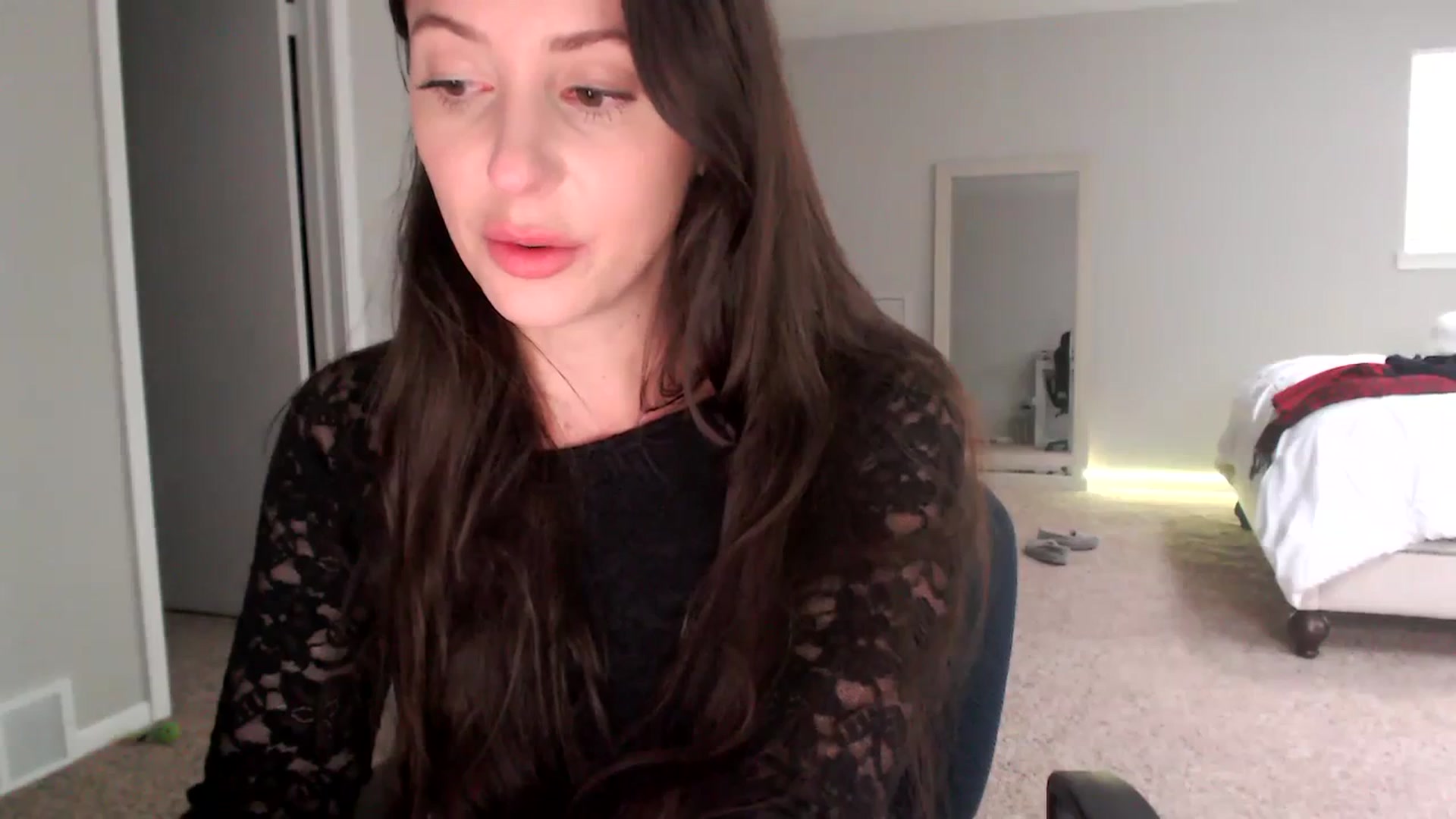Gallery image thumbnail from Lust_4_Life's myfreecams stream on, 11/26/2023, 20:43 image 15 of 20