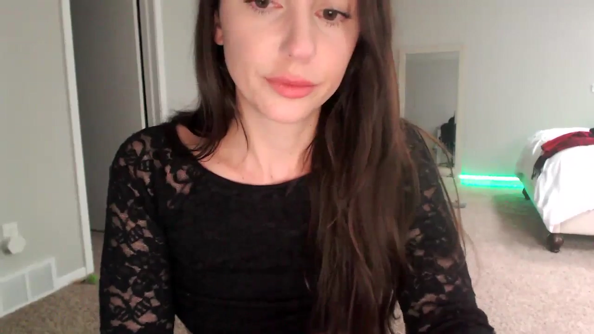 Gallery image thumbnail from Lust_4_Life's myfreecams stream on, 11/26/2023, 20:43 image 20 of 20