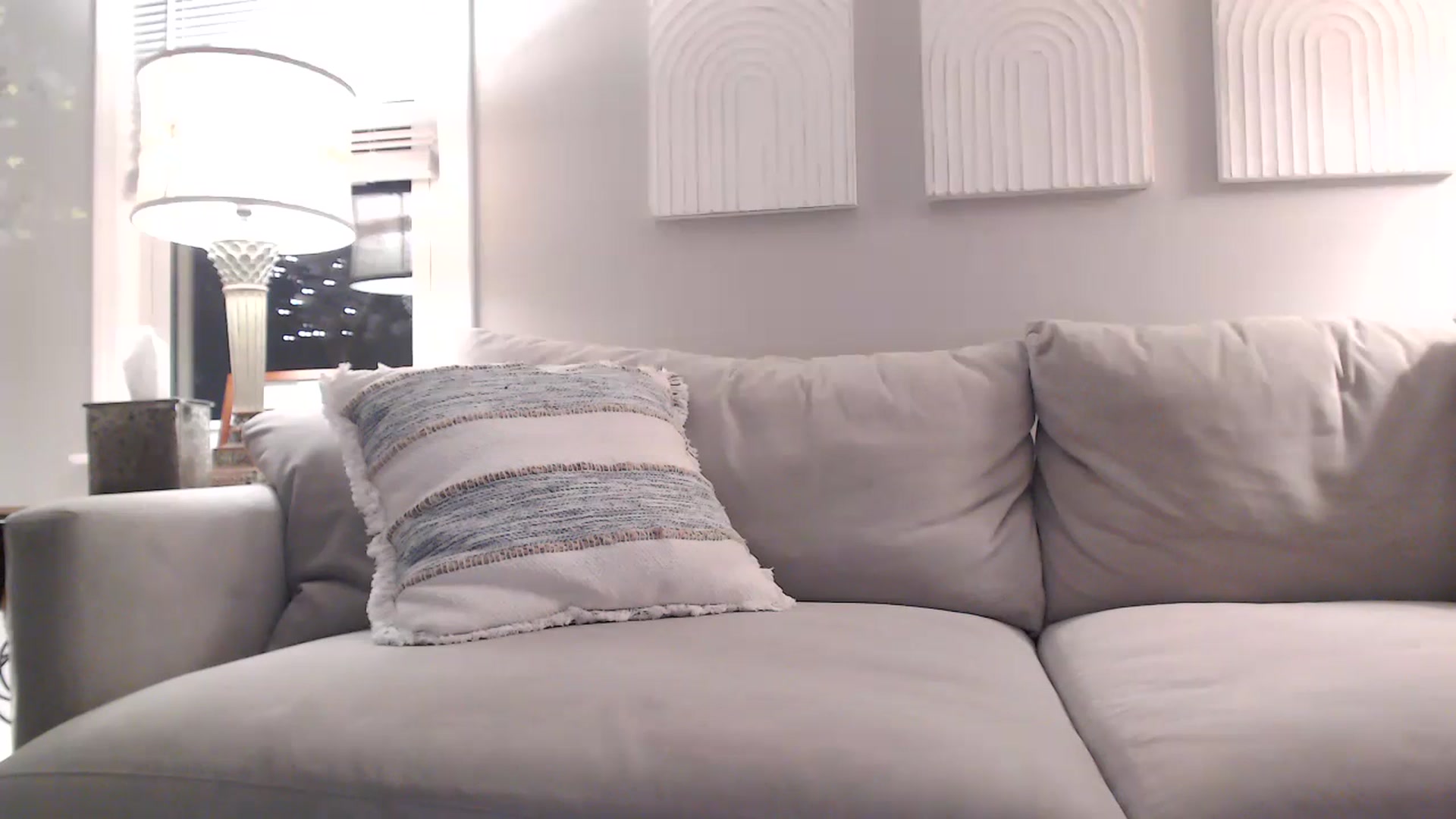 Gallery image thumbnail from Lust_4_Life's myfreecams stream on, 11/29/2023, 24:23 image 13 of 20