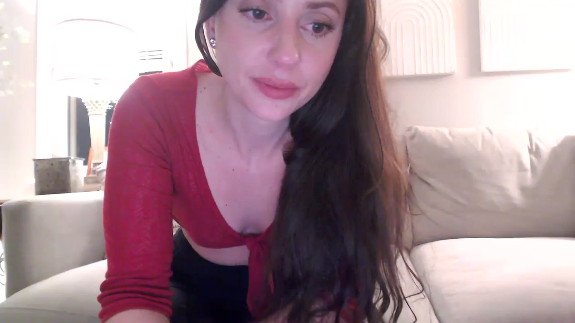 Gallery image thumbnail from Lust_4_Life's myfreecams stream on, 11/29/2023, 24:23 image 17 of 20
