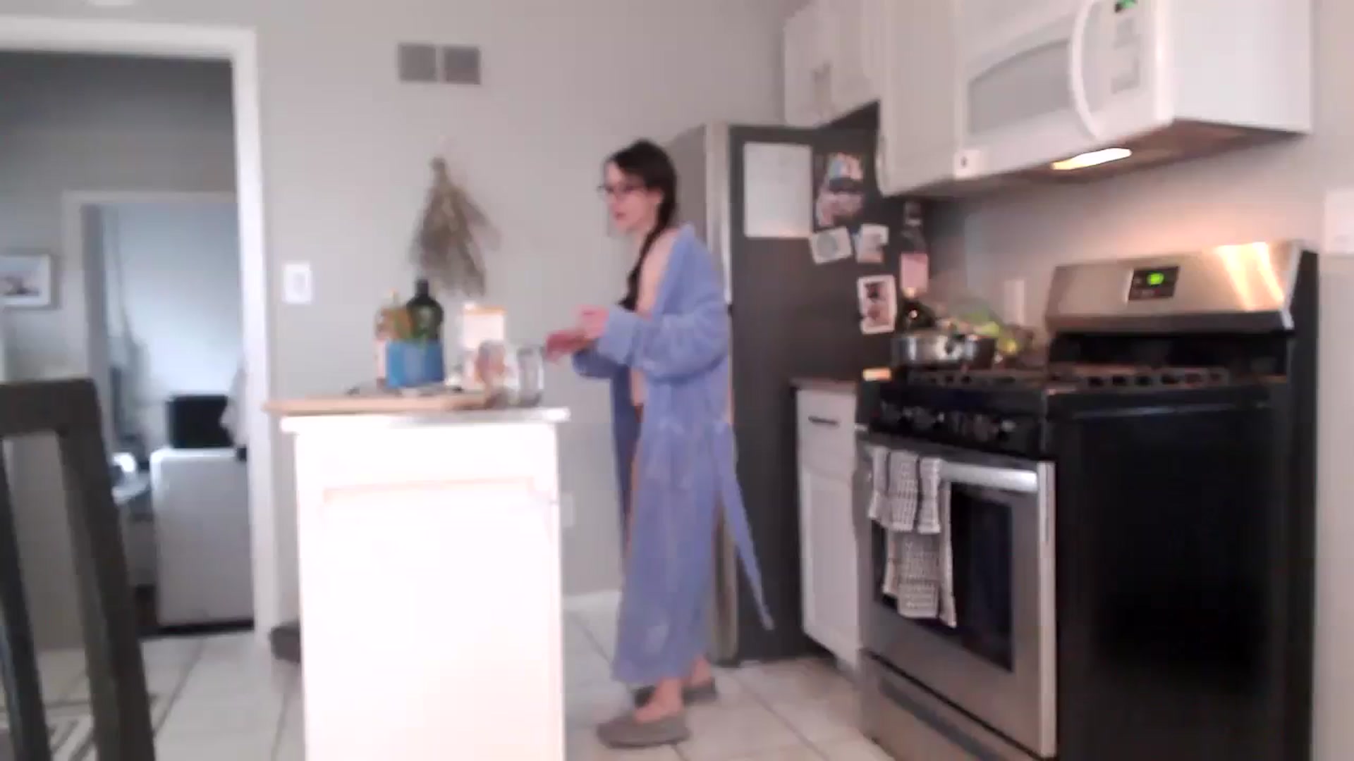 Gallery image thumbnail from Lust_4_Life's myfreecams stream on, 12/17/2023, 16:44 image 15 of 20
