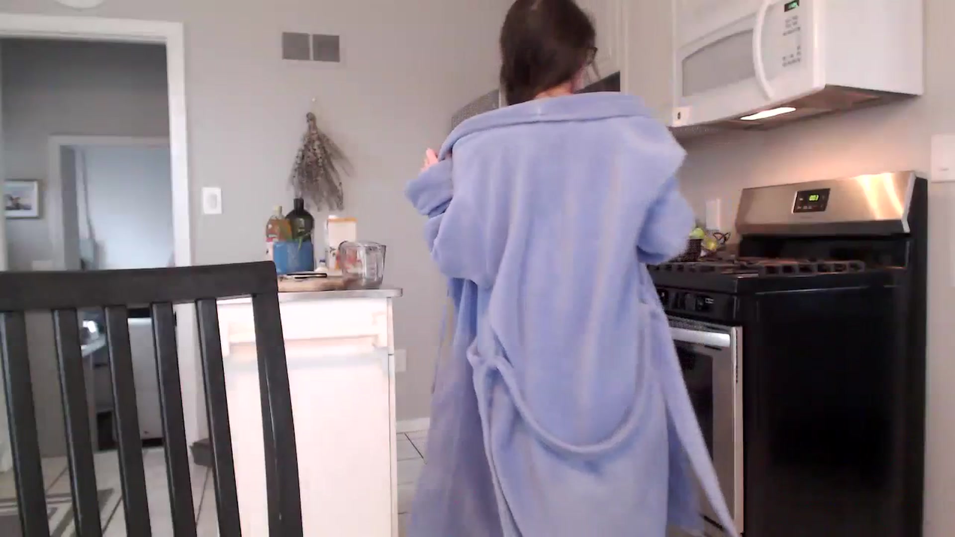Gallery image thumbnail from Lust_4_Life's myfreecams stream on, 12/17/2023, 16:44 image 14 of 20
