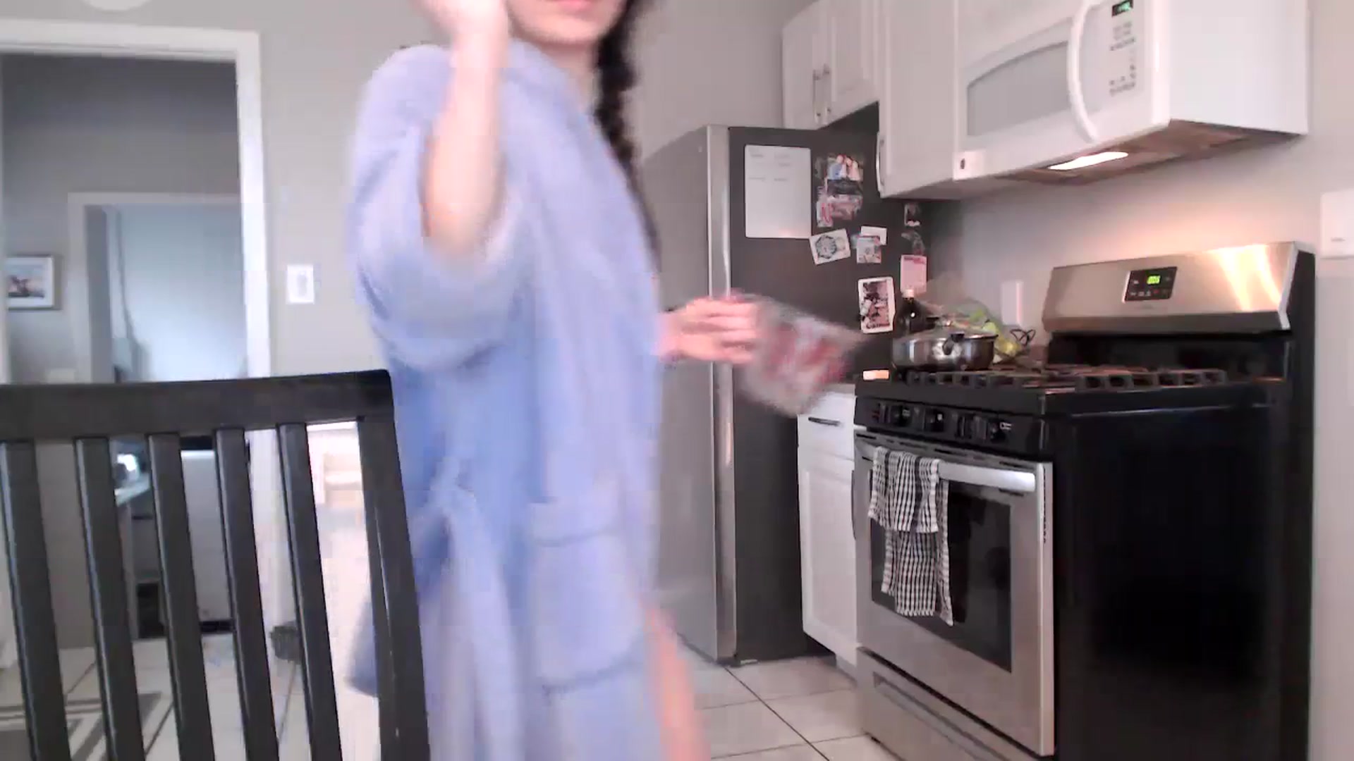 Gallery image thumbnail from Lust_4_Life's myfreecams stream on, 12/17/2023, 16:44 image 12 of 20