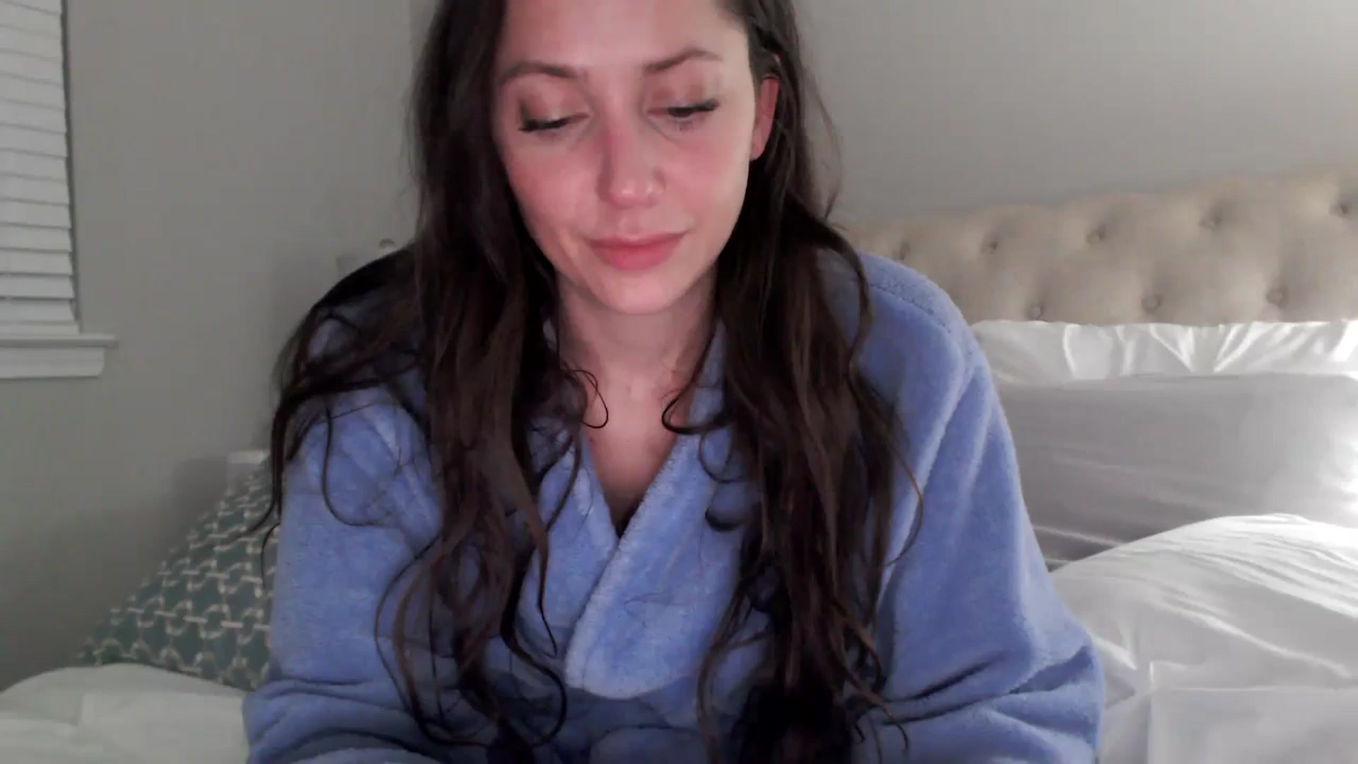 Gallery image thumbnail from Lust_4_Life's myfreecams stream on, 01/17/2024, 01:34 image 13 of 20