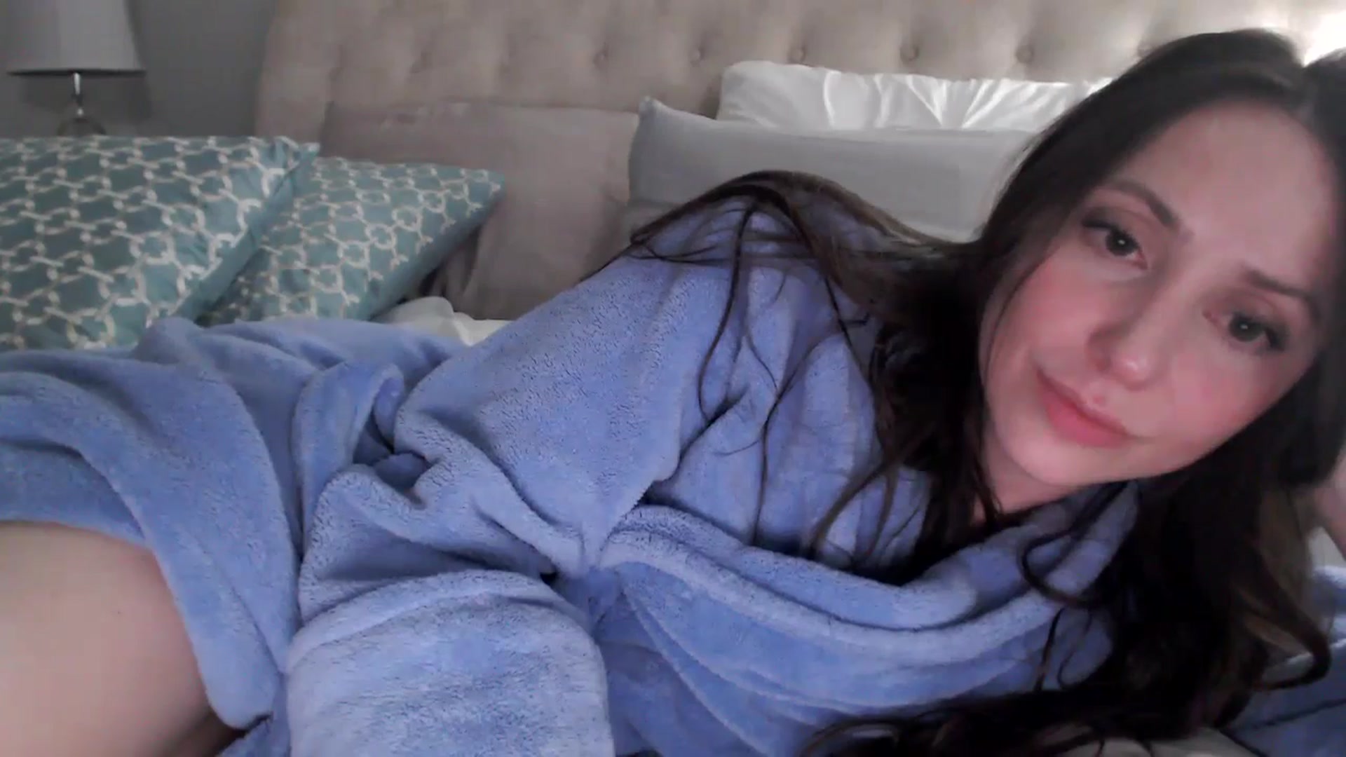 Gallery image thumbnail from Lust_4_Life's myfreecams stream on, 01/17/2024, 01:34 image 17 of 20