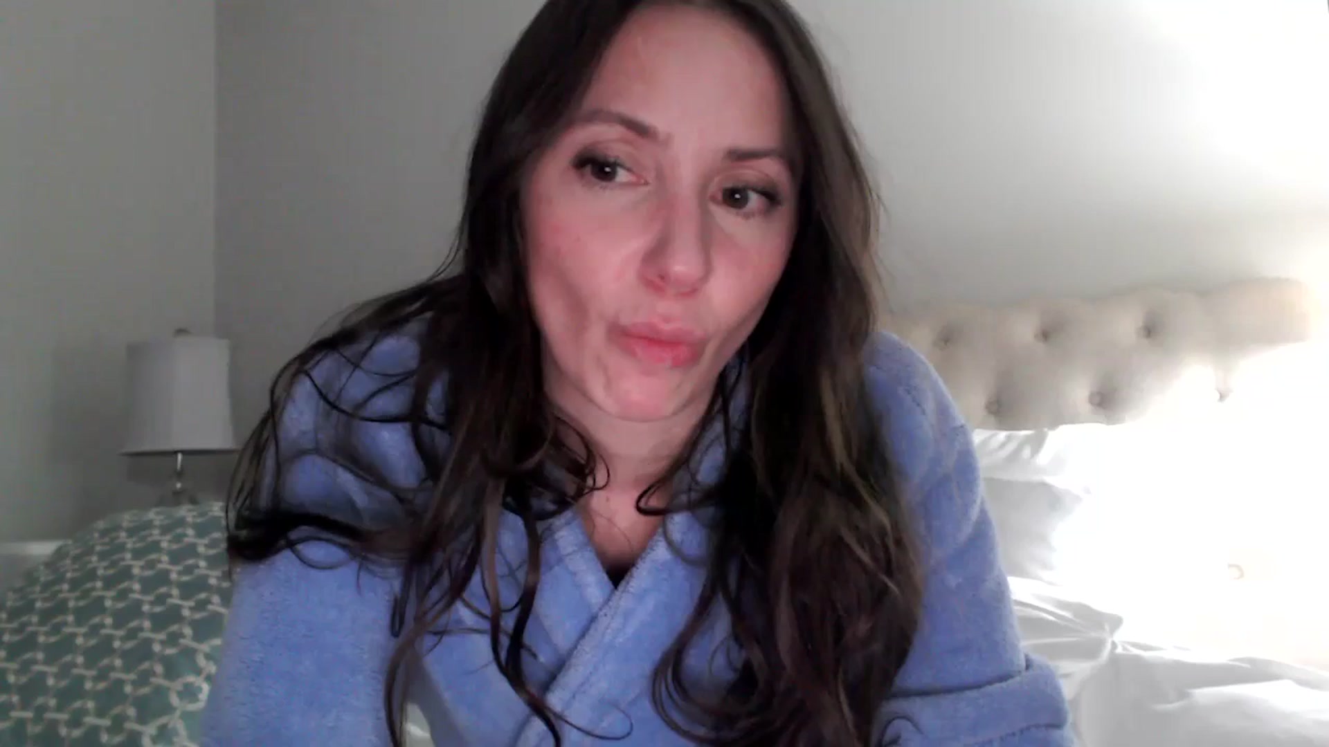 Gallery image thumbnail from Lust_4_Life's myfreecams stream on, 01/17/2024, 01:34 image 1 of 20