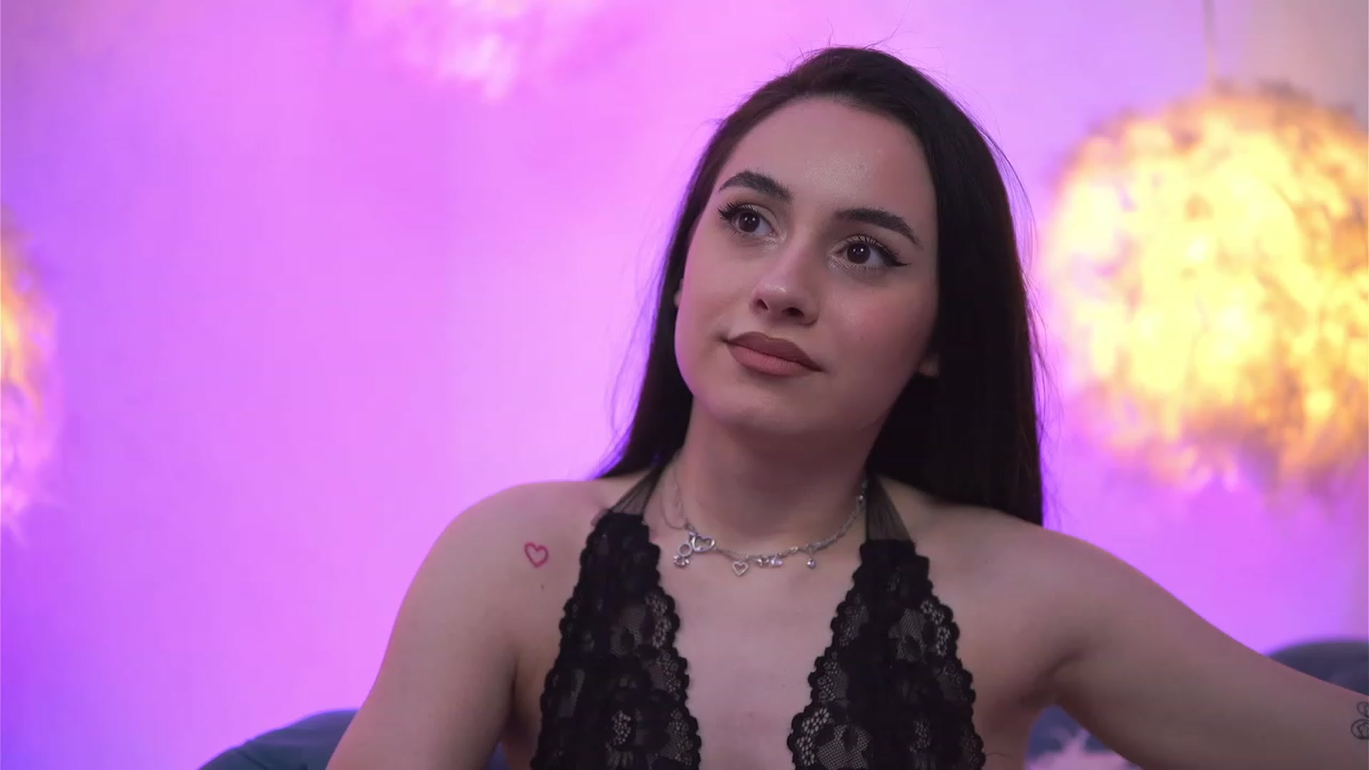 Gallery image thumbnail from LustfulKata's myfreecams stream on, 04/20/2023, 10:03 image 13 of 20