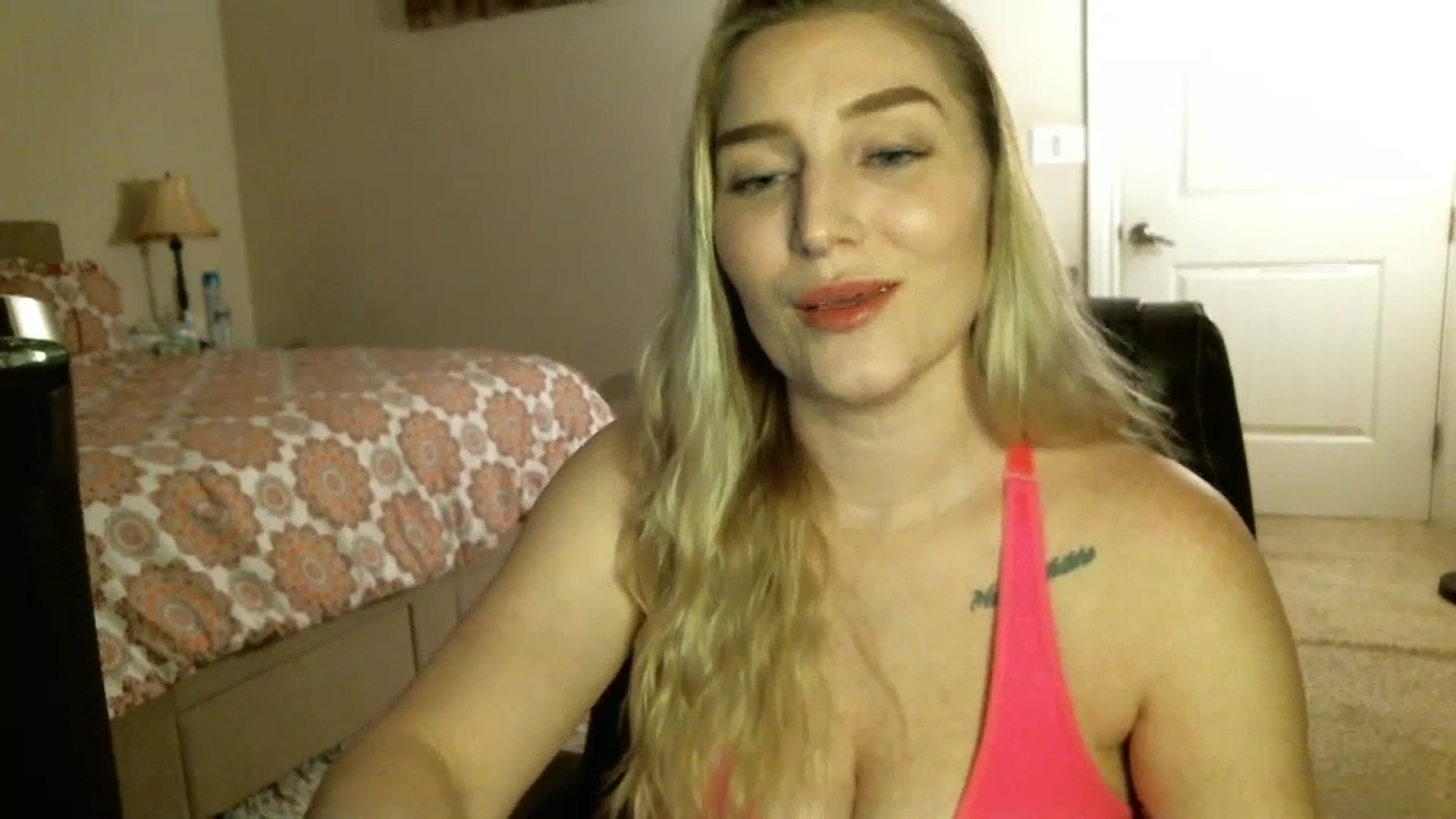Gallery image thumbnail from Lustful_Rose's myfreecams stream on, 07/14/2023, 01:51 image 19 of 20