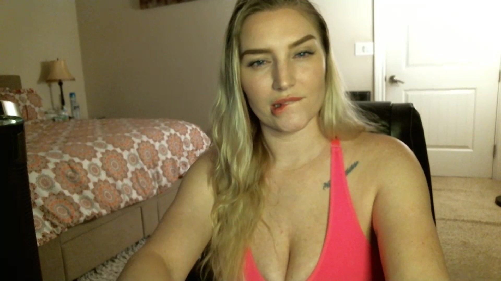 Gallery image thumbnail from Lustful_Rose's myfreecams stream on, 07/14/2023, 01:51 image 20 of 20