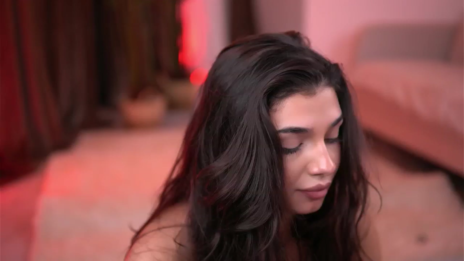 Gallery image thumbnail from LuvCaprice's myfreecams stream on, 11/23/2025, 20:55 image 18 of 20