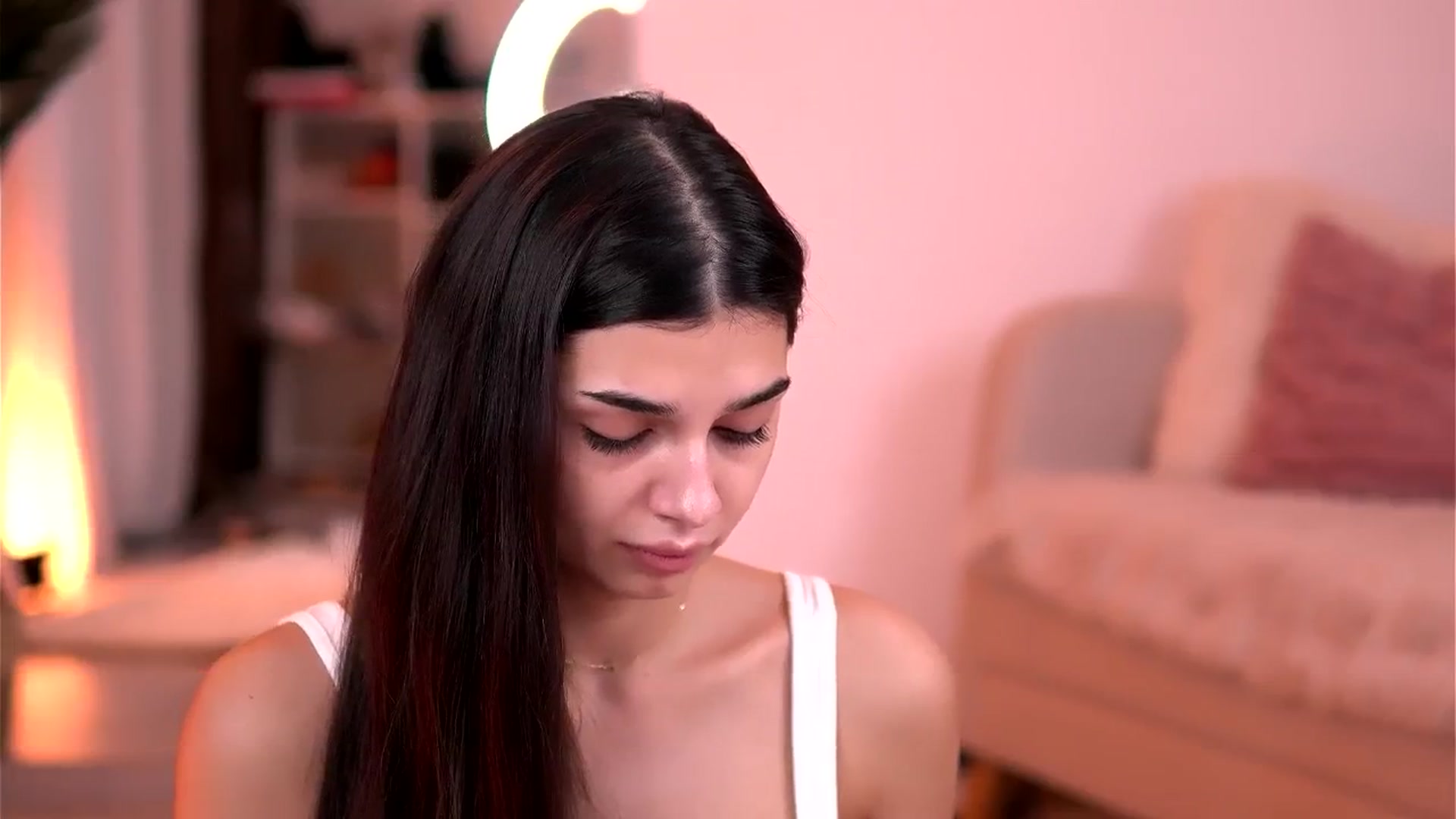 Gallery image thumbnail from LuvCaprice's myfreecams stream on, 01/08/2026, 13:13 image 17 of 20