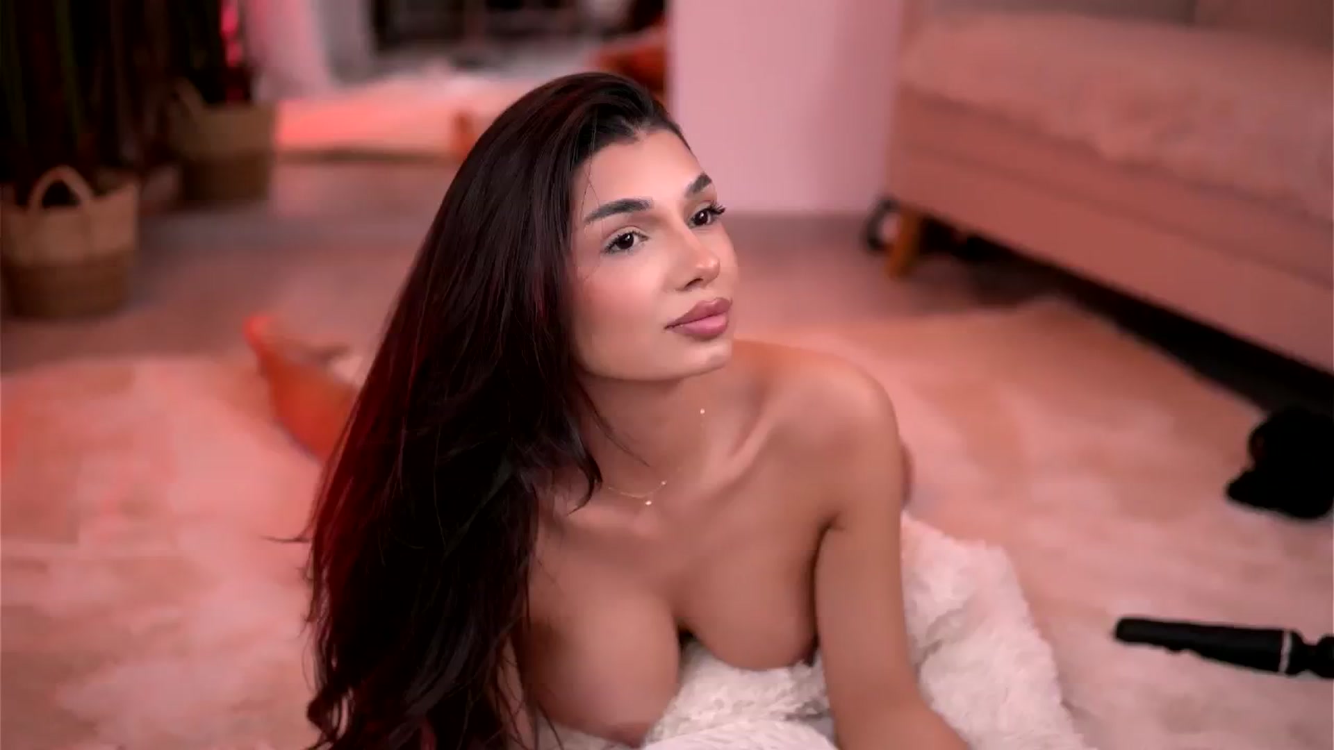 Gallery image thumbnail from LuvCaprice's myfreecams stream on, 01/12/2026, 20:13 image 1 of 20