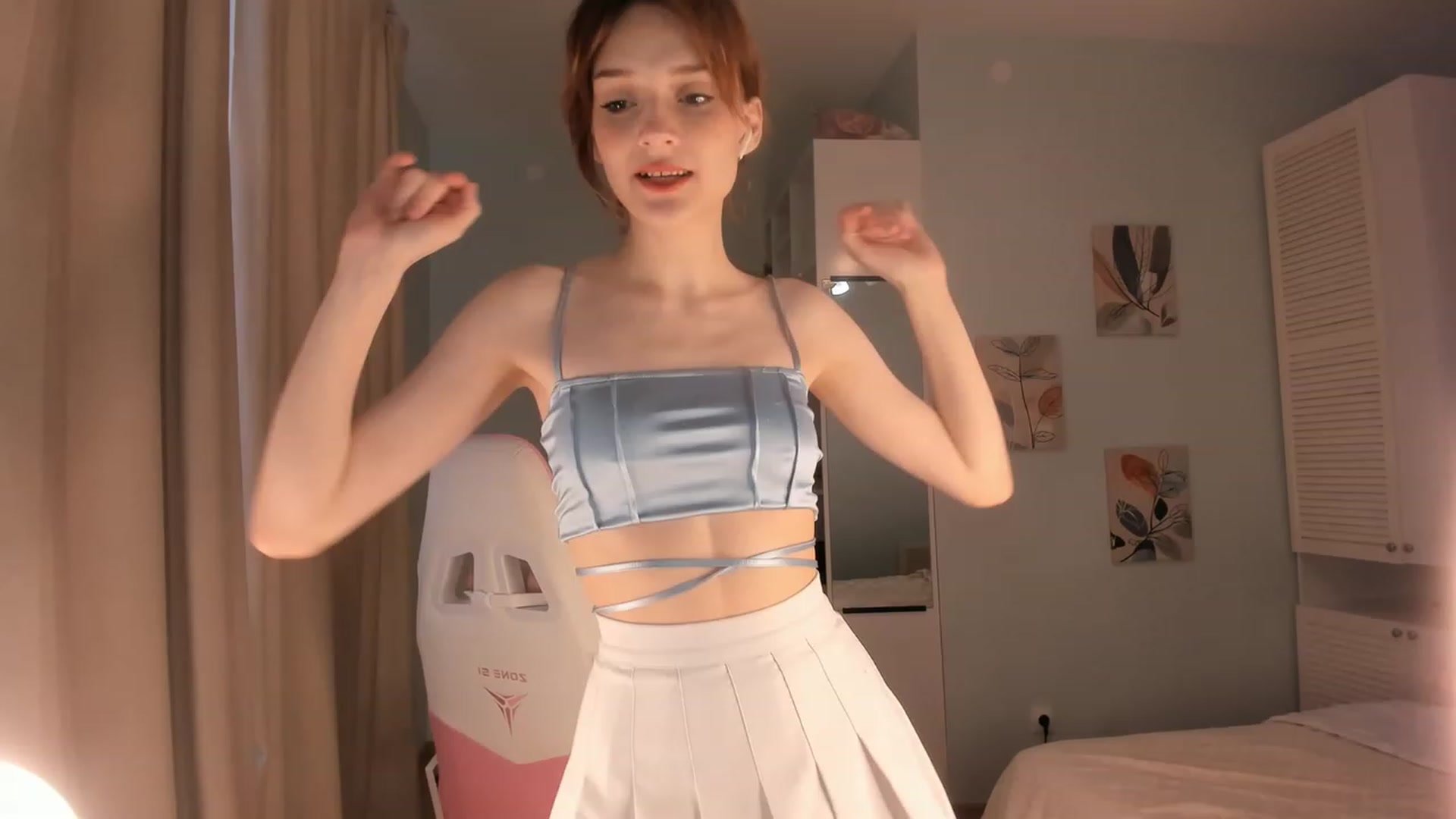 Gallery image thumbnail from Luv_Bae's myfreecams stream on, 03/07/2024, 09:52 image 7 of 20