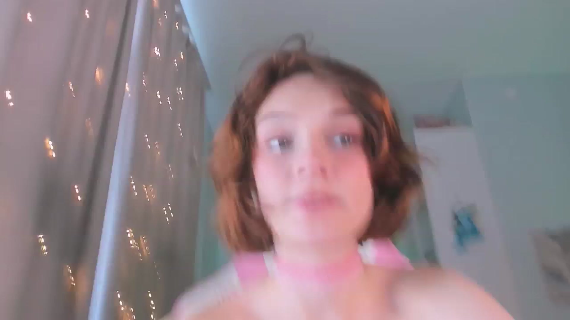 Gallery image thumbnail from Luv_Bae's myfreecams stream on, 07/25/2024, 08:21 image 11 of 20