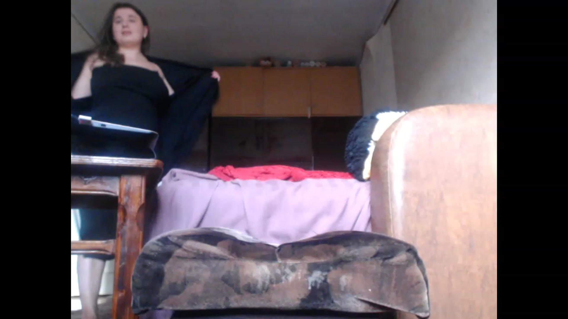 Gallery image thumbnail from LuvleeMelons's myfreecams stream on, 12/21/2022, 13:22 image 13 of 20