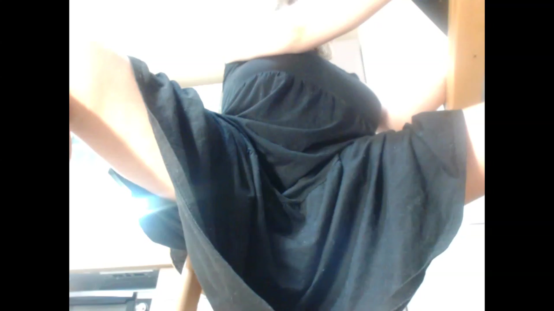 Gallery image thumbnail from LuvleeMelons's myfreecams stream on, 05/12/2023, 19:35 image 11 of 20