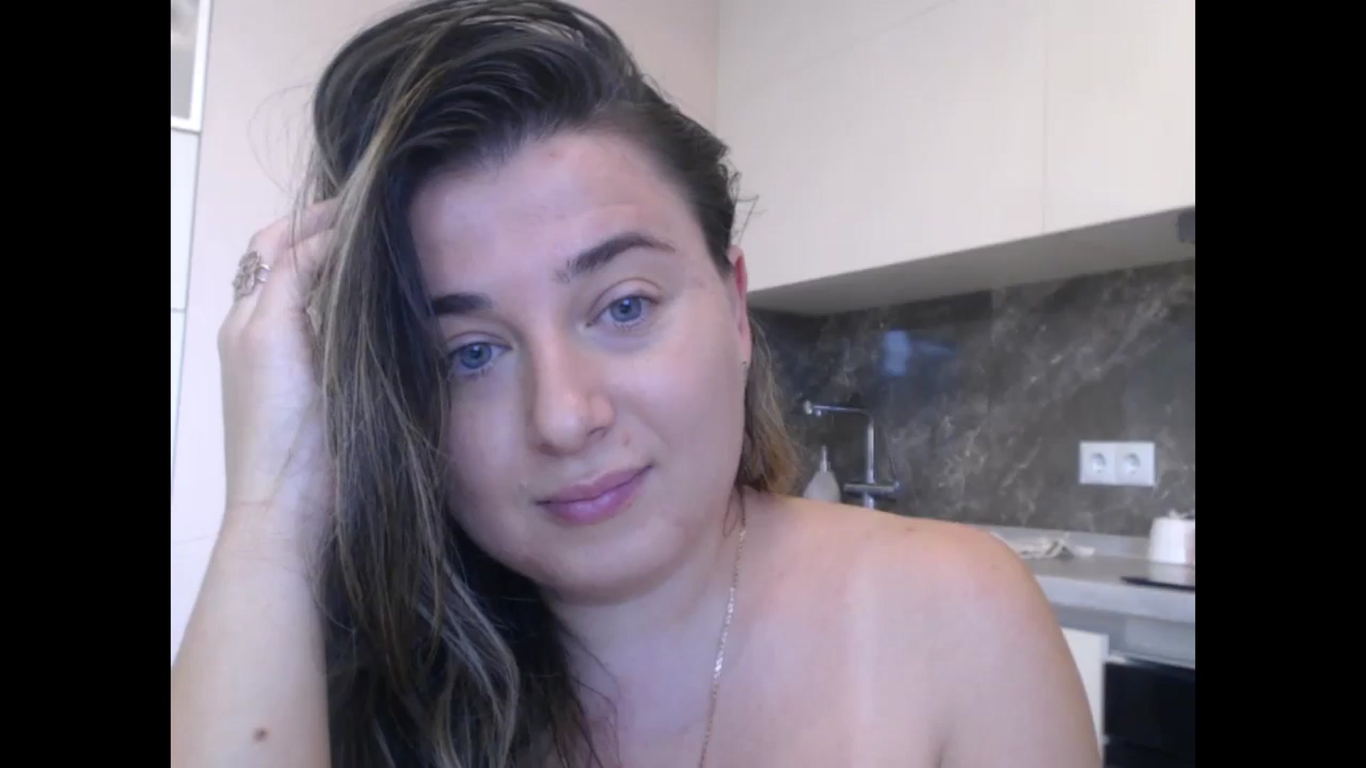 Gallery image thumbnail from LuvleeMelons's myfreecams stream on, 11/20/2023, 13:23 image 20 of 20