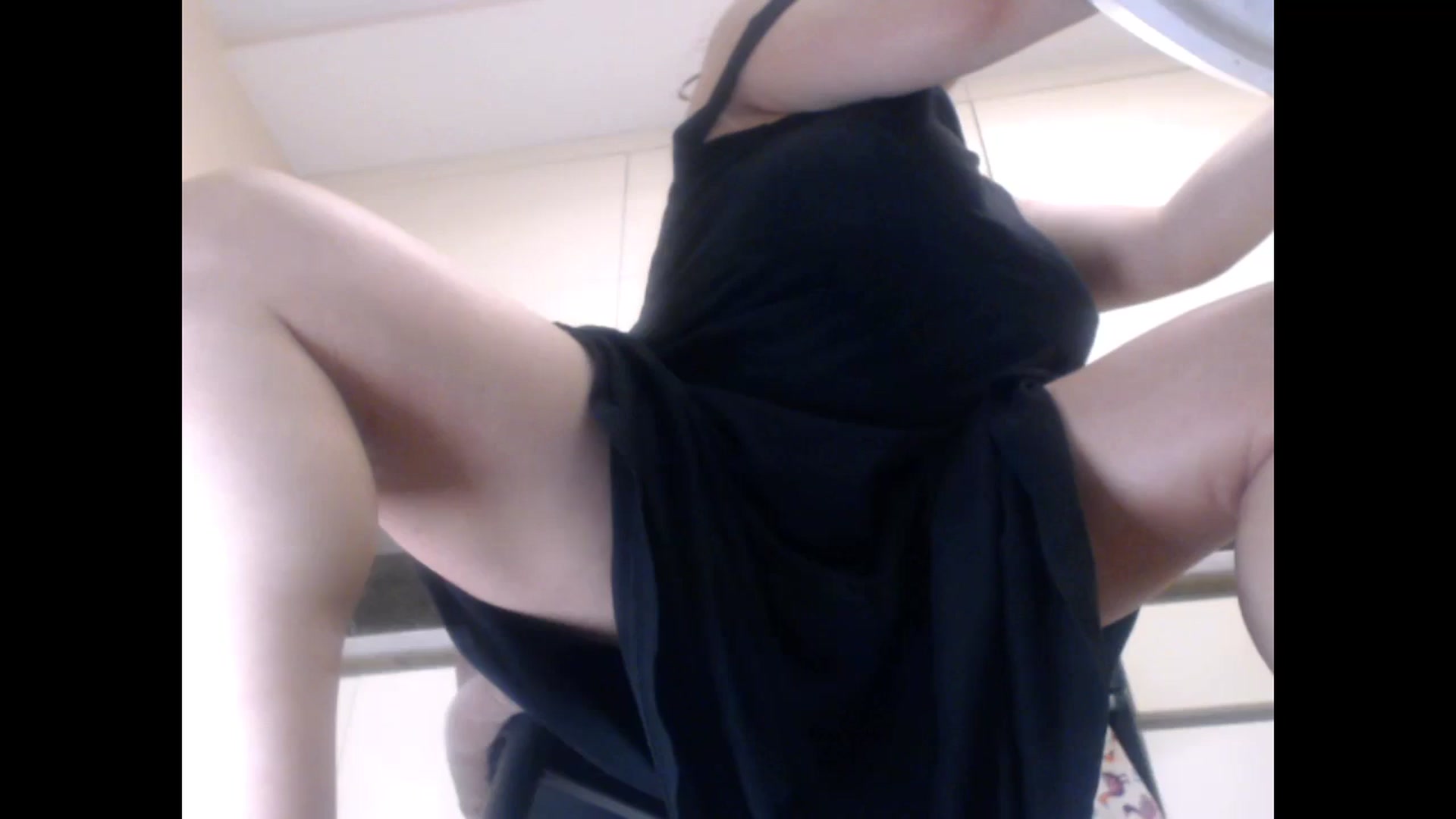 Gallery image thumbnail from LuvleeMelons's myfreecams stream on, 04/12/2025, 18:59 image 3 of 20