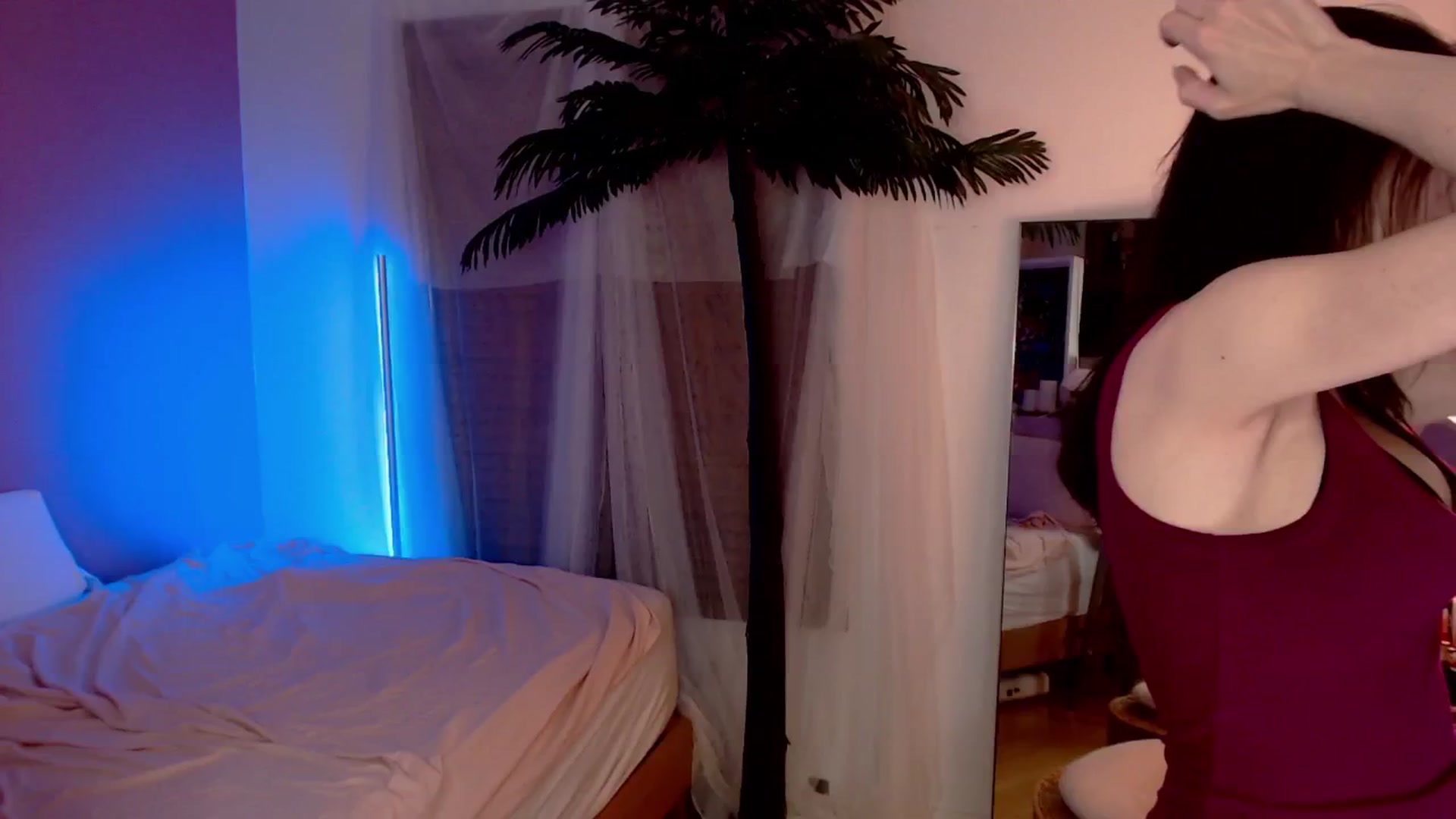 Gallery image thumbnail from LuxNeon's myfreecams stream on, 01/31/2026, 05:17 image 6 of 20