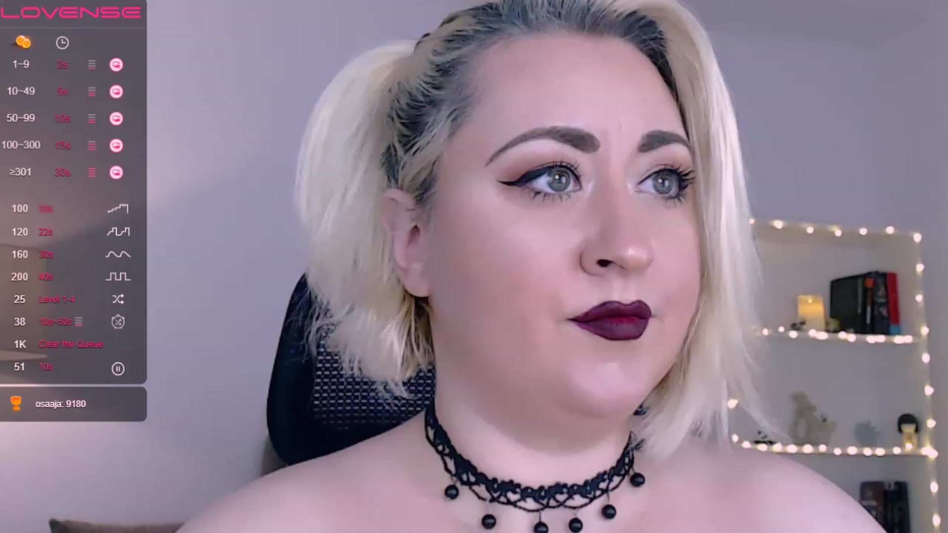 Gallery image thumbnail from Lux_Noir's myfreecams stream on, 06/03/2023, 14:22 image 6 of 20
