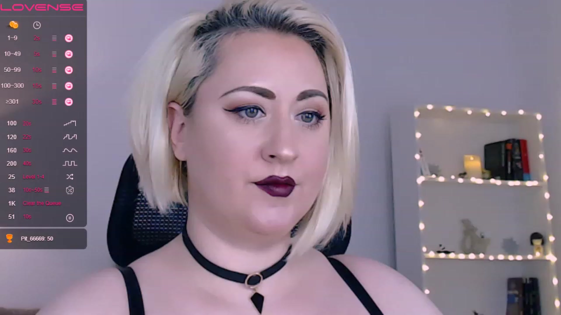 Gallery image thumbnail from Lux_Noir's myfreecams stream on, 06/04/2023, 14:11 image 20 of 20