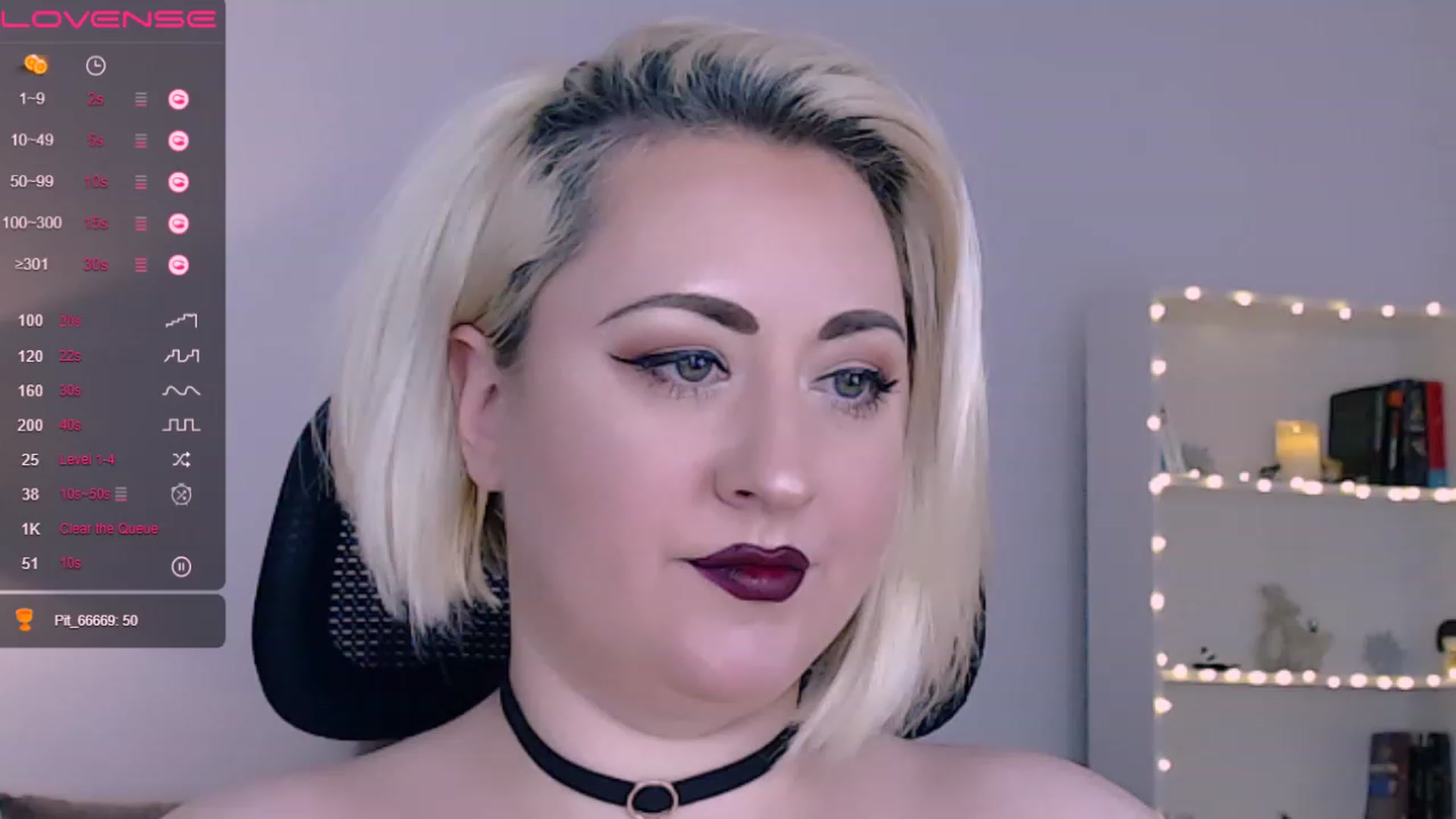 Gallery image thumbnail from Lux_Noir's myfreecams stream on, 06/04/2023, 14:11 image 8 of 20
