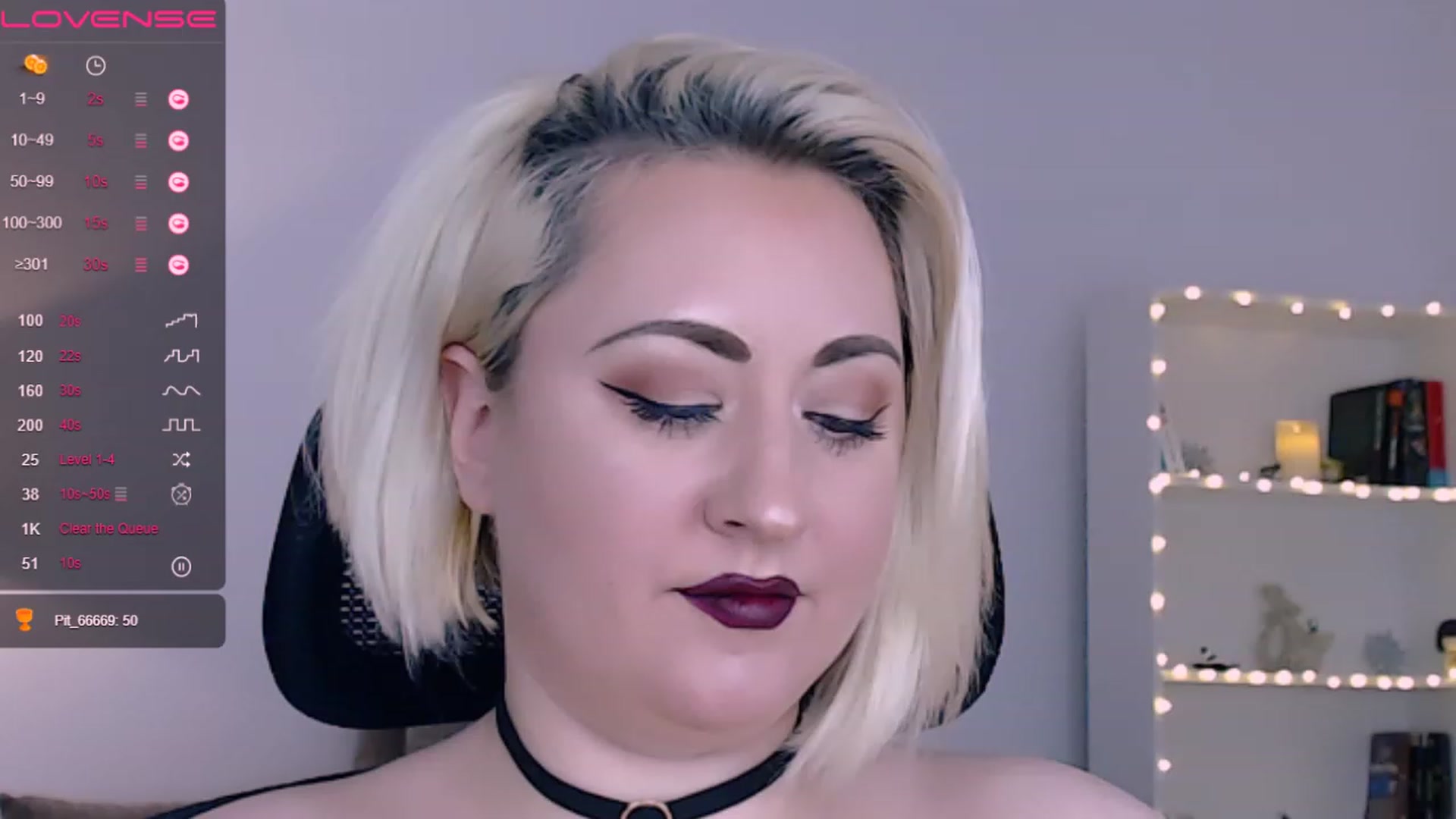 Gallery image thumbnail from Lux_Noir's myfreecams stream on, 06/04/2023, 14:11 image 11 of 20