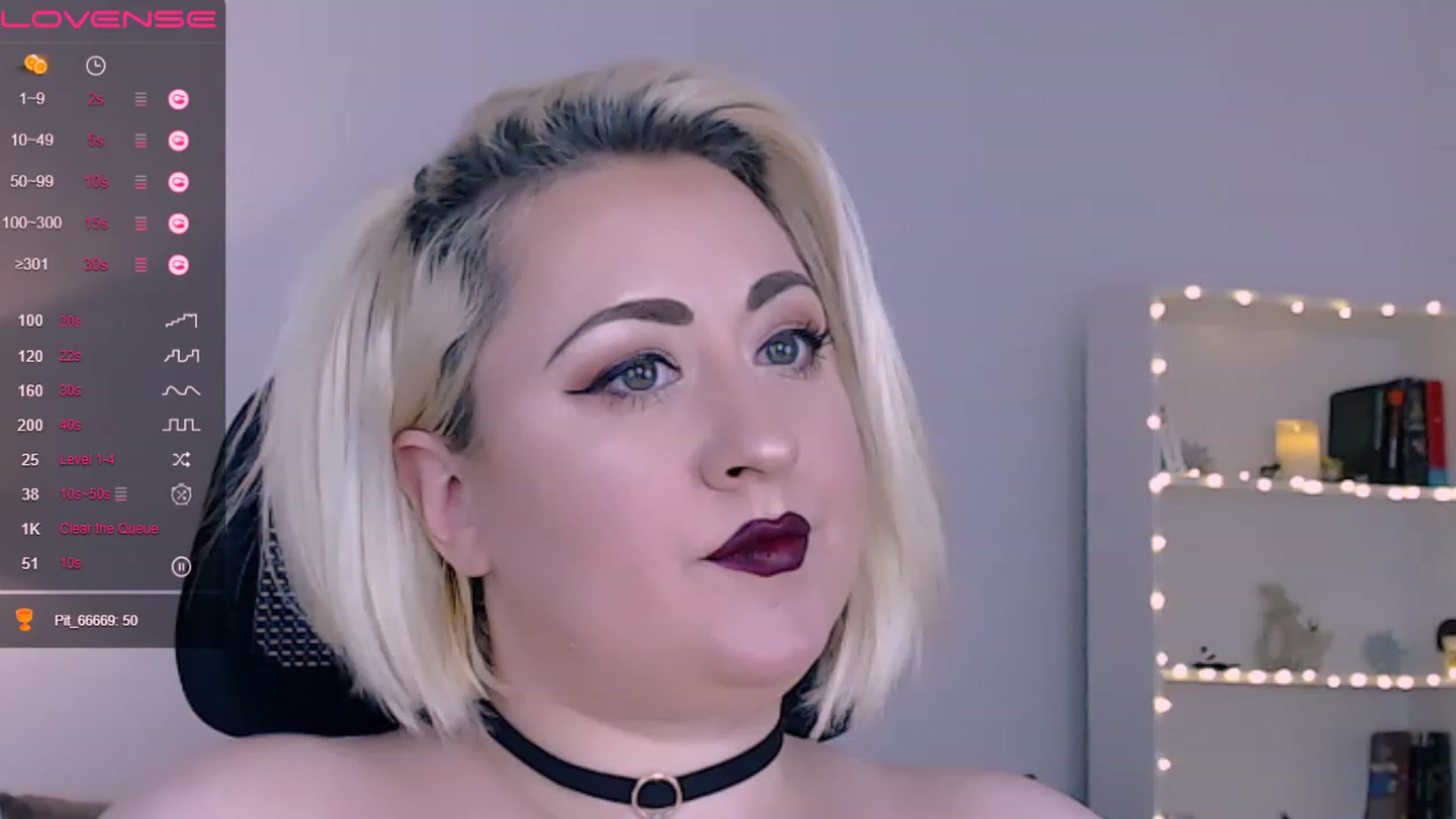 Gallery image thumbnail from Lux_Noir's myfreecams stream on, 06/04/2023, 14:11 image 10 of 20