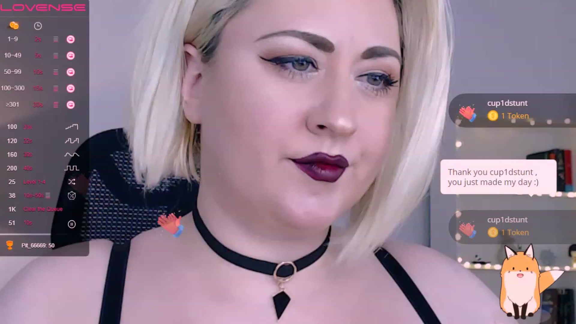 Gallery image thumbnail from Lux_Noir's myfreecams stream on, 06/04/2023, 14:11 image 15 of 20