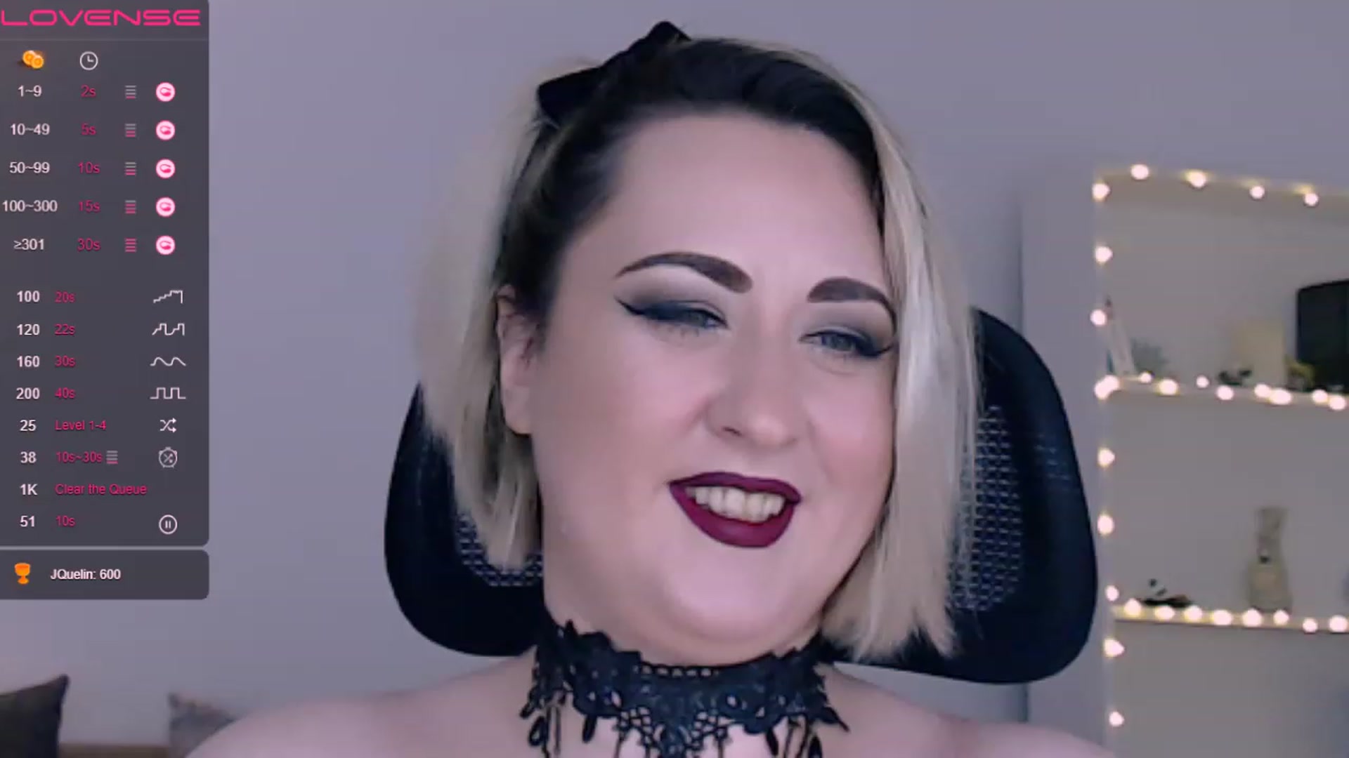 Gallery image thumbnail from Lux_Noir's myfreecams stream on, 07/07/2023, 17:12 image 20 of 20