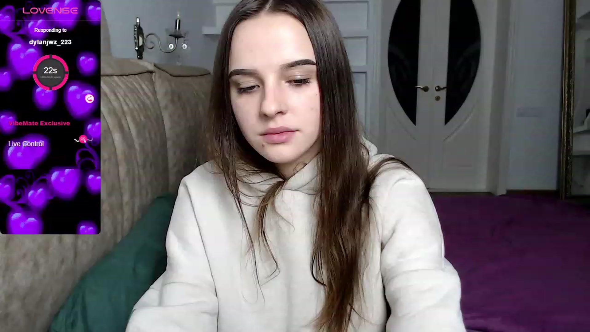 Gallery image thumbnail from LuxuryAnnet's myfreecams stream on, 11/24/2023, 24:42 image 16 of 20
