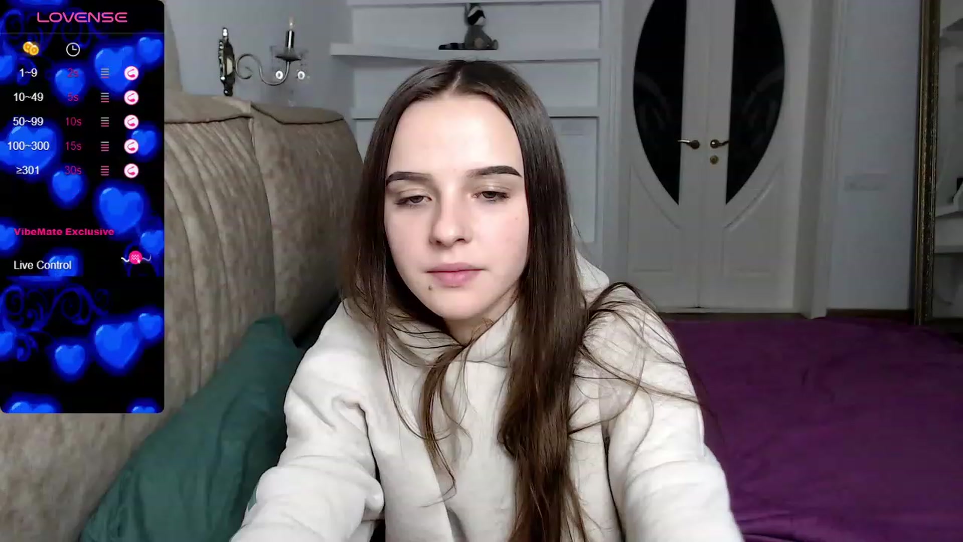 Gallery image thumbnail from LuxuryAnnet's myfreecams stream on, 11/24/2023, 24:42 image 4 of 20