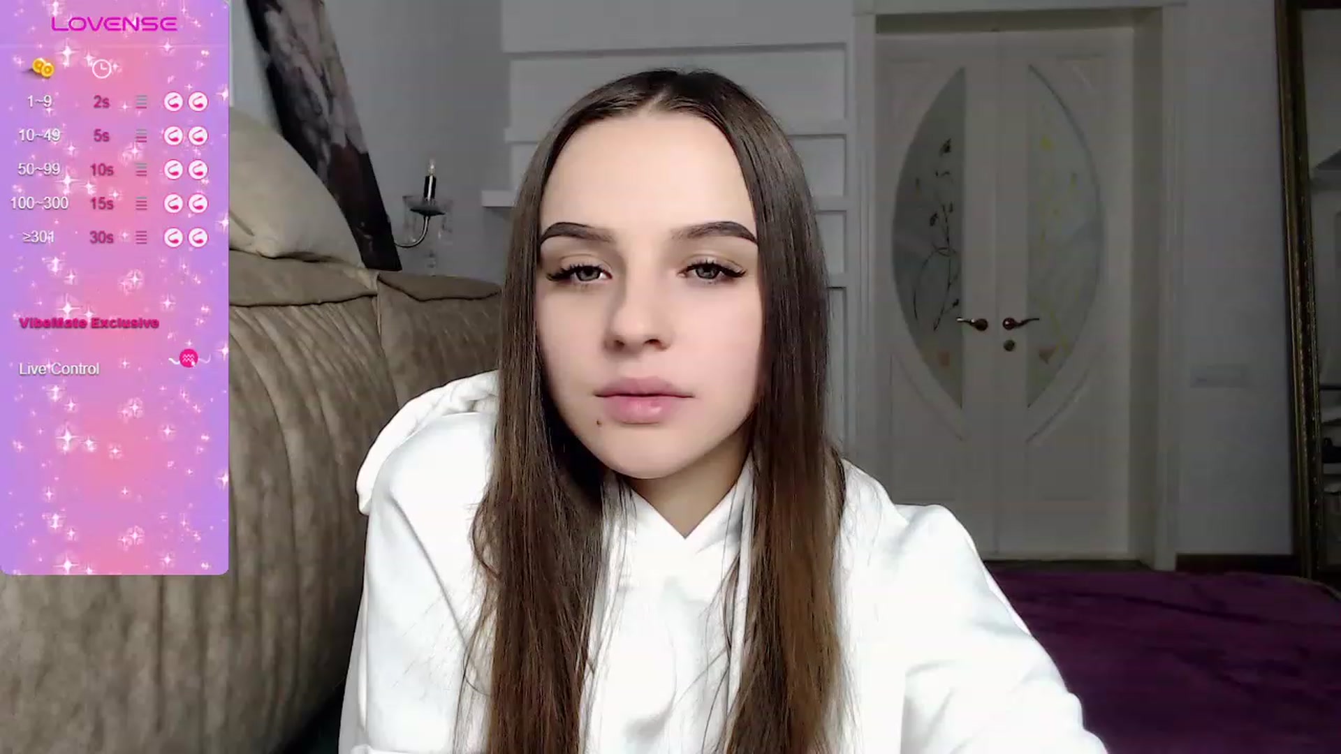 Gallery image thumbnail from LuxuryAnnet's myfreecams stream on, 11/29/2023, 20:25 image 3 of 20
