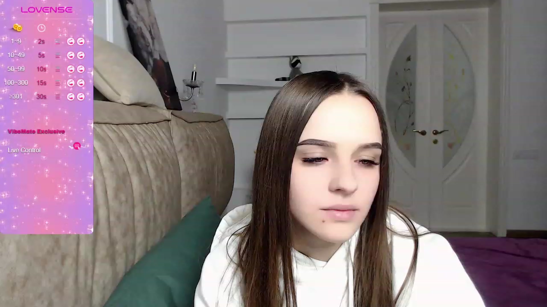 Gallery image thumbnail from LuxuryAnnet's myfreecams stream on, 11/29/2023, 20:25 image 15 of 20