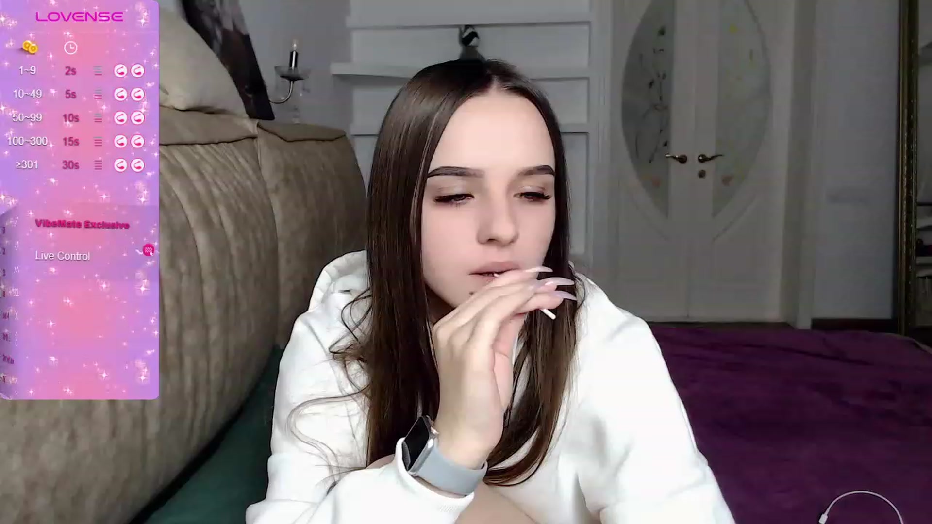 Gallery image thumbnail from LuxuryAnnet's myfreecams stream on, 11/29/2023, 20:25 image 8 of 20