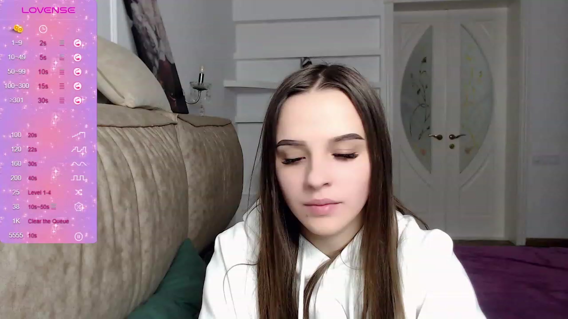 Gallery image thumbnail from LuxuryAnnet's myfreecams stream on, 11/29/2023, 22:11 image 17 of 20