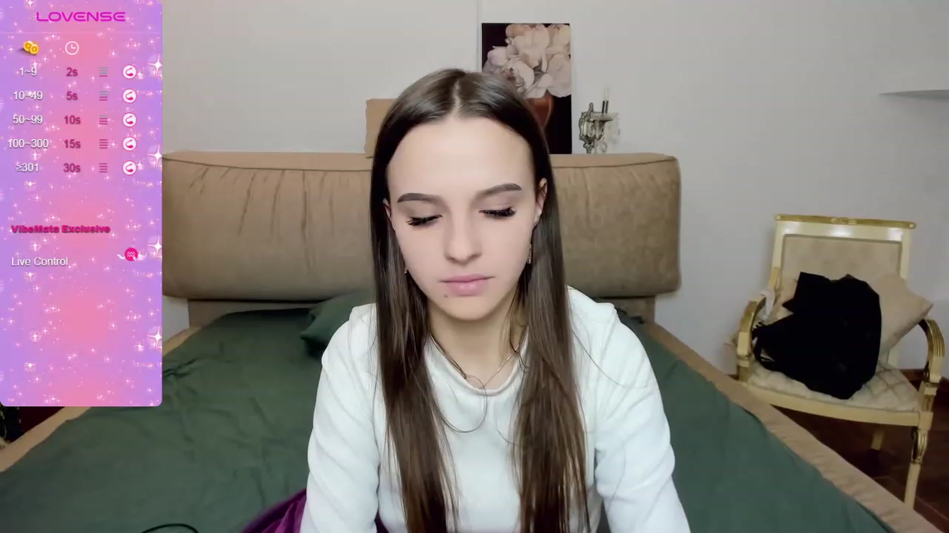 Gallery image thumbnail from LuxuryAnnet's myfreecams stream on, 12/01/2023, 24:40 image 15 of 20