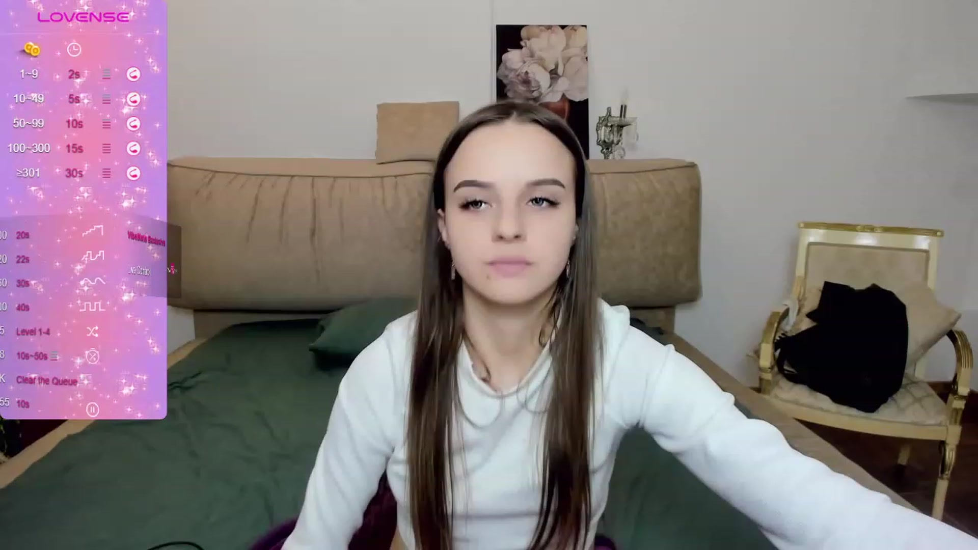 Gallery image thumbnail from LuxuryAnnet's myfreecams stream on, 12/01/2023, 24:40 image 1 of 20