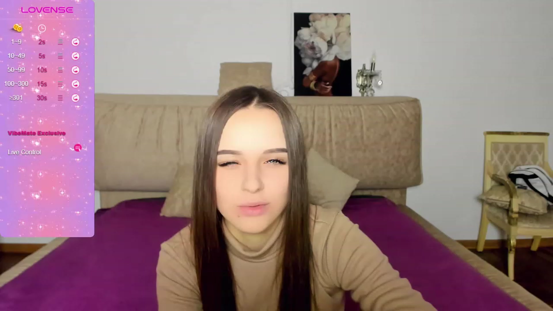 Gallery image thumbnail from LuxuryAnnet's myfreecams stream on, 12/04/2023, 22:30 image 11 of 20