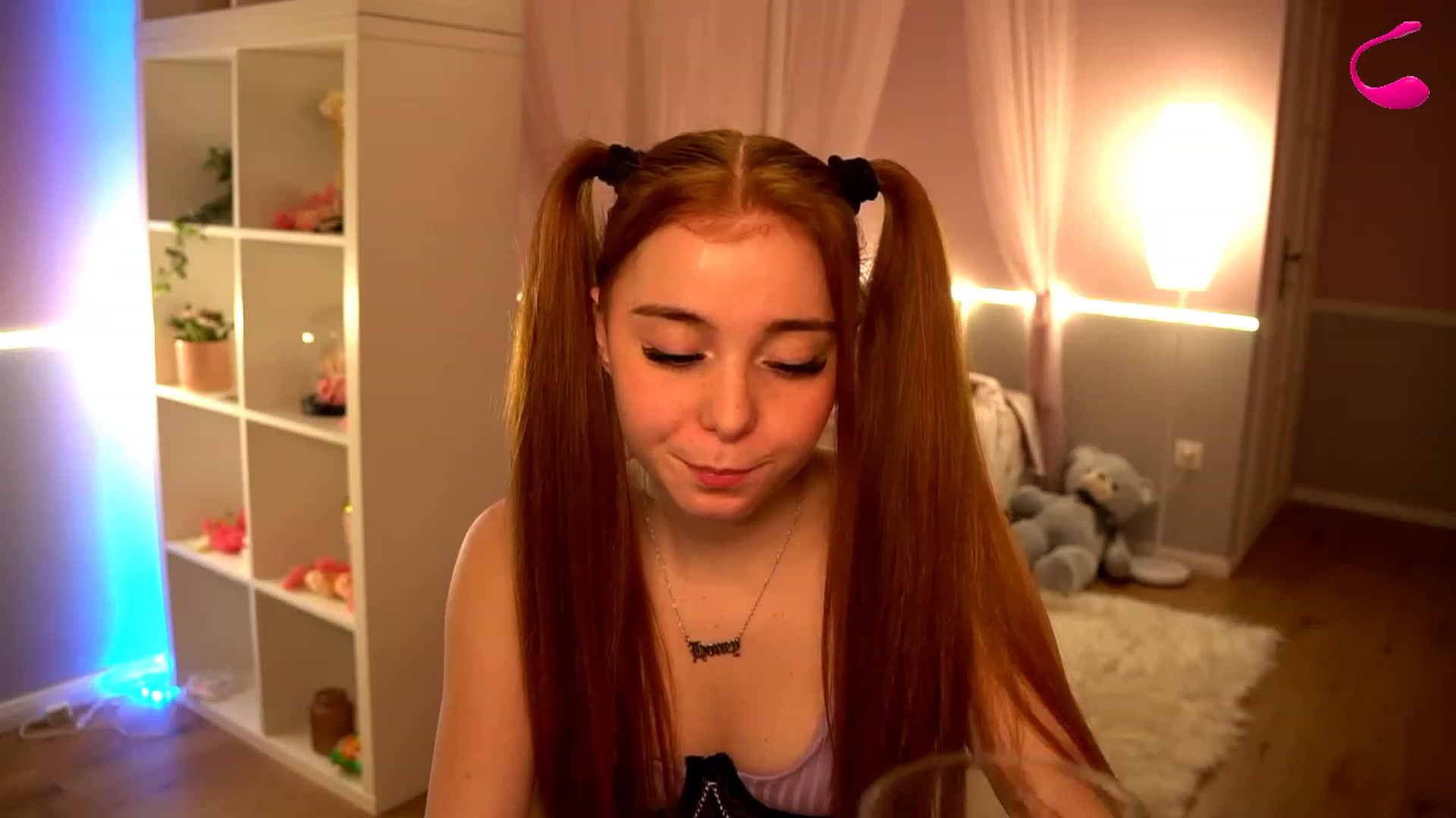 Gallery image thumbnail from Lya_TheCutest's myfreecams stream on, 11/22/2022, 18:11 image 18 of 20
