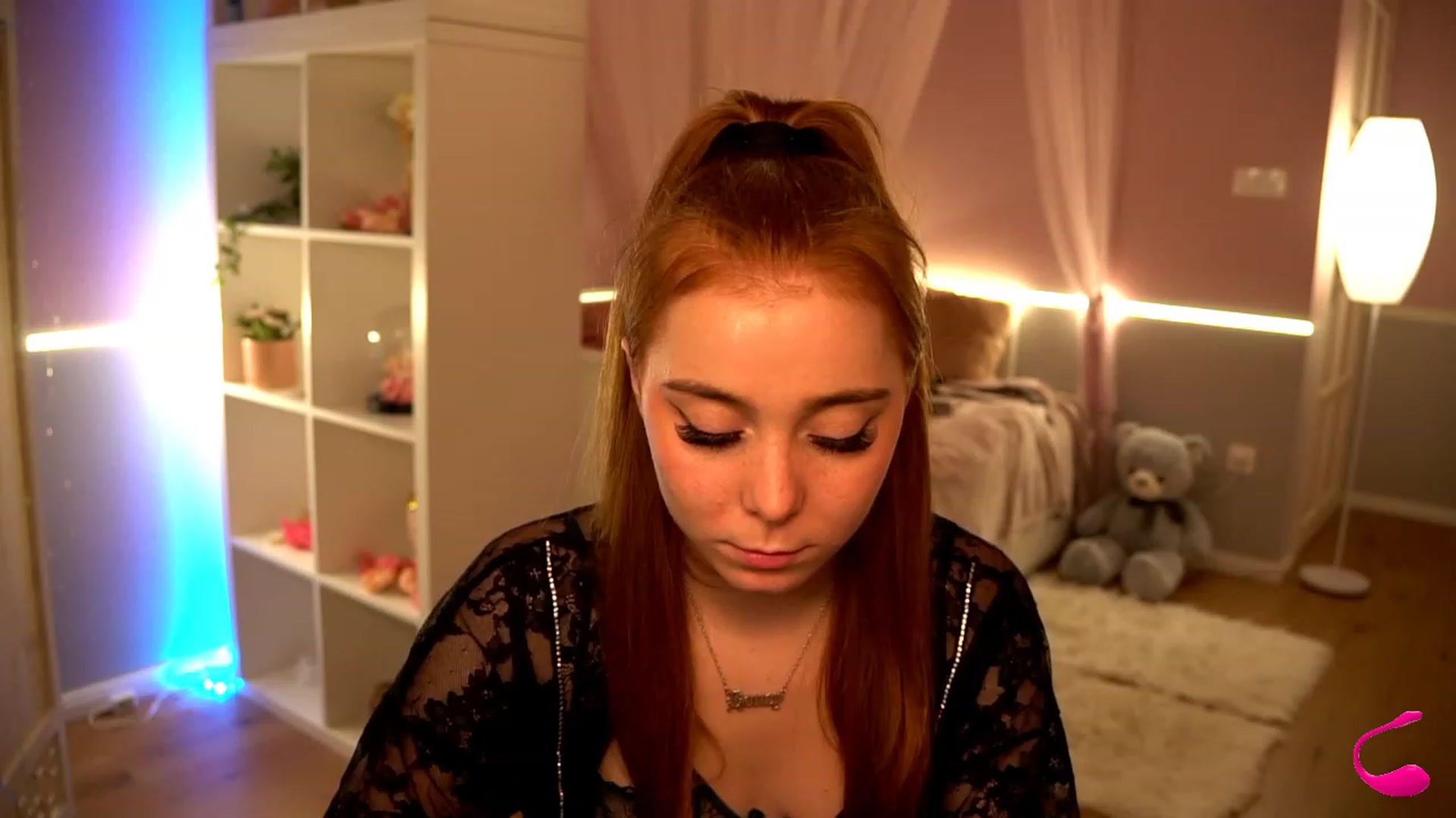 Gallery image thumbnail from Lya_TheCutest's myfreecams stream on, 11/23/2022, 19:00 image 4 of 20