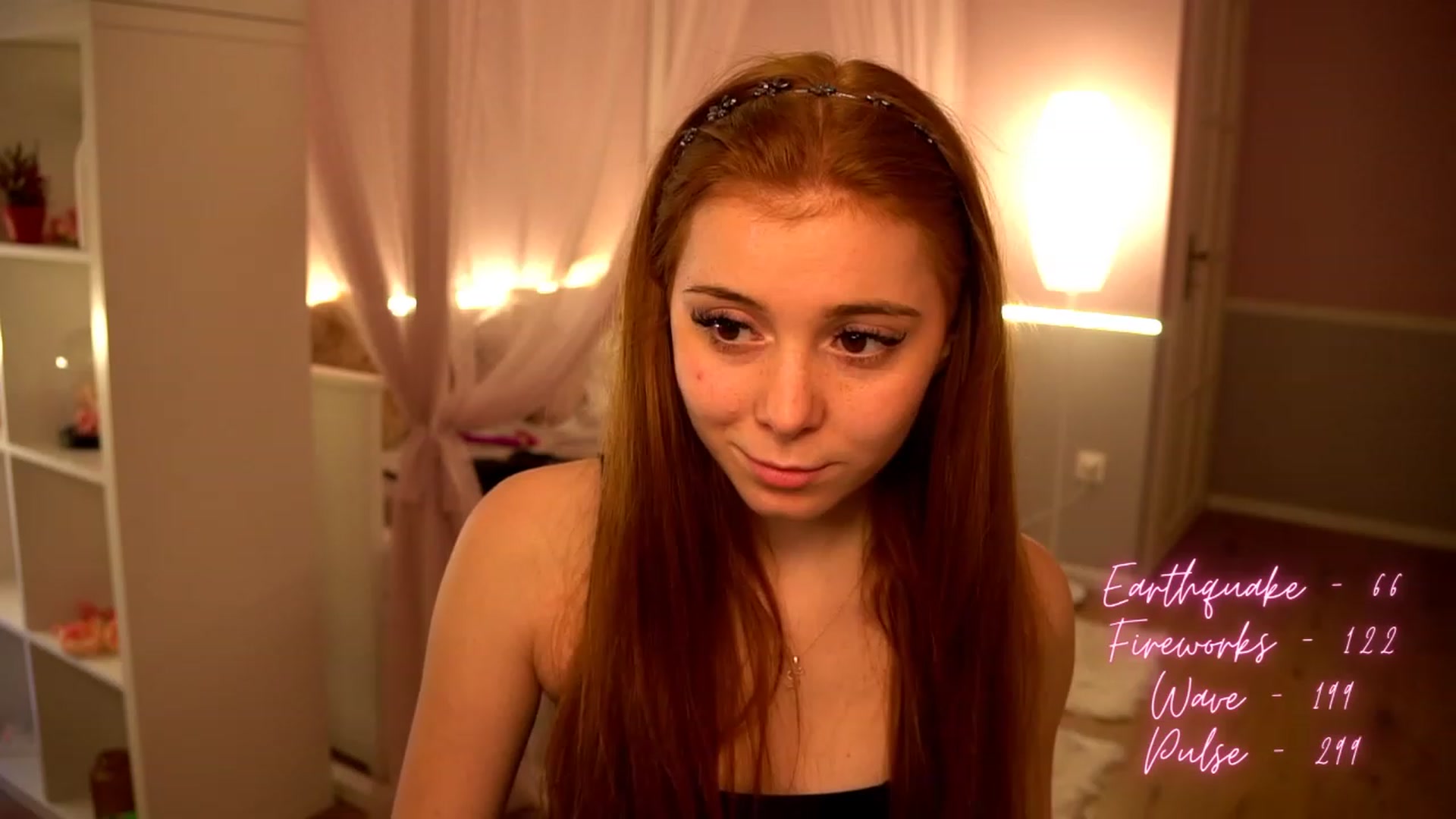 Gallery image thumbnail from Lya_TheCutest's myfreecams stream on, 12/12/2022, 16:50 image 10 of 20